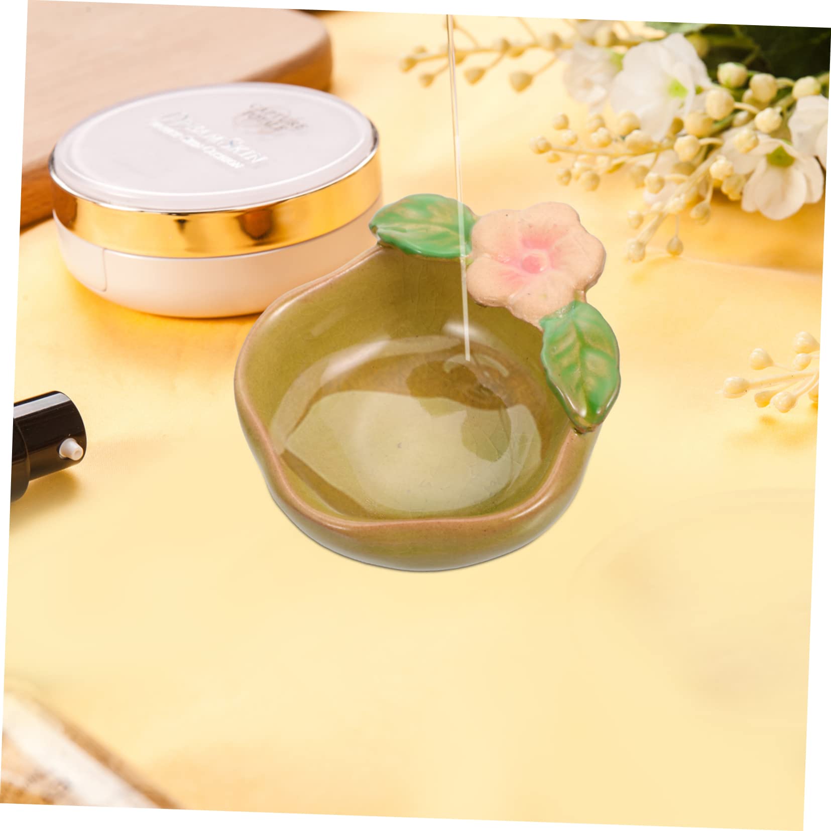 Professional Ceramic Mixing Bowl for Essential Oils & Spa Treatments - Esthetician Tool for Oil Blending, Mask Preparation & Beauty Therapy - Perfect for Home Spa, Facial Treatments & Aromatherapy Sessions