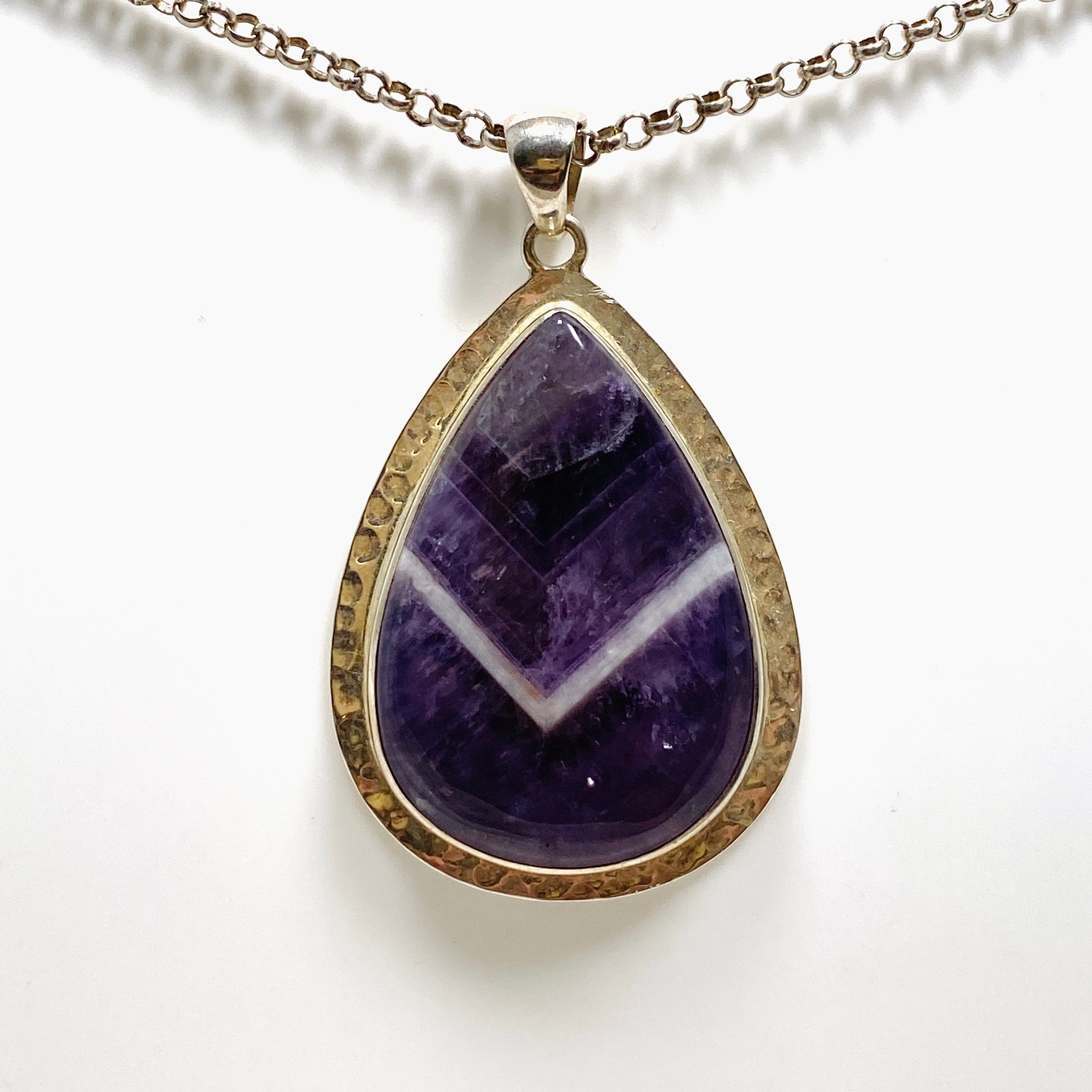 Chevron Amethyst Teardrop Pendant Necklace KPGJ2938 - Elegant Jewelry Gift for Women, Perfect for Parties & Special Occasions