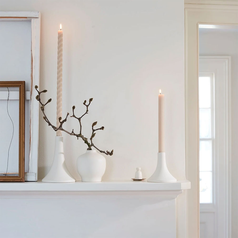 Grand White Ceramic Taper Candlestick Holder - Elegant Home Decor for Dining Table, Wedding Centerpiece & Holiday Decorations