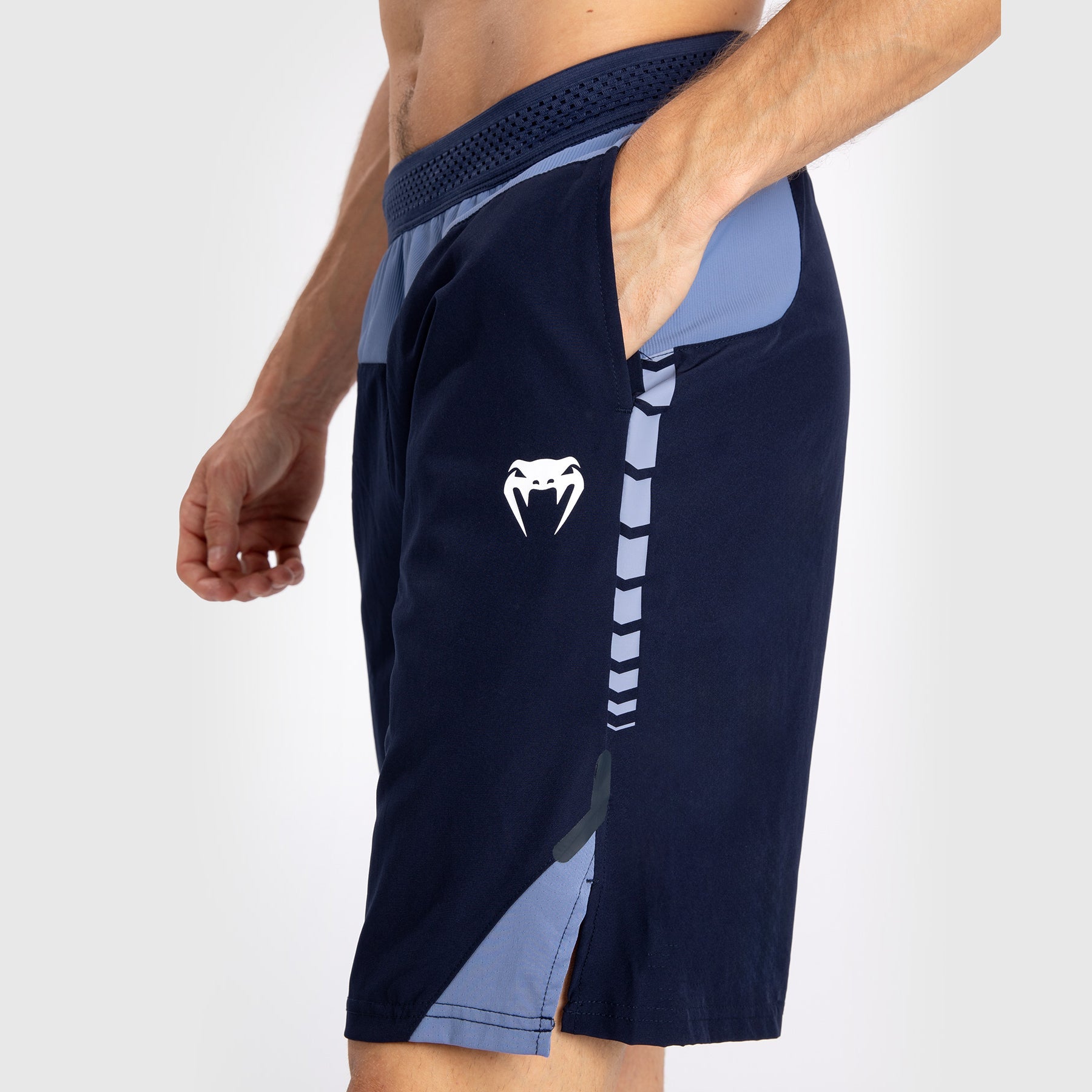 Venum Tempest Men's Training Shorts - Breathable MMA & Gym Workout Shorts for Combat Sports - Navy Blue/Blue - Perfect for MMA, Boxing, Muay Thai & Fitness Training