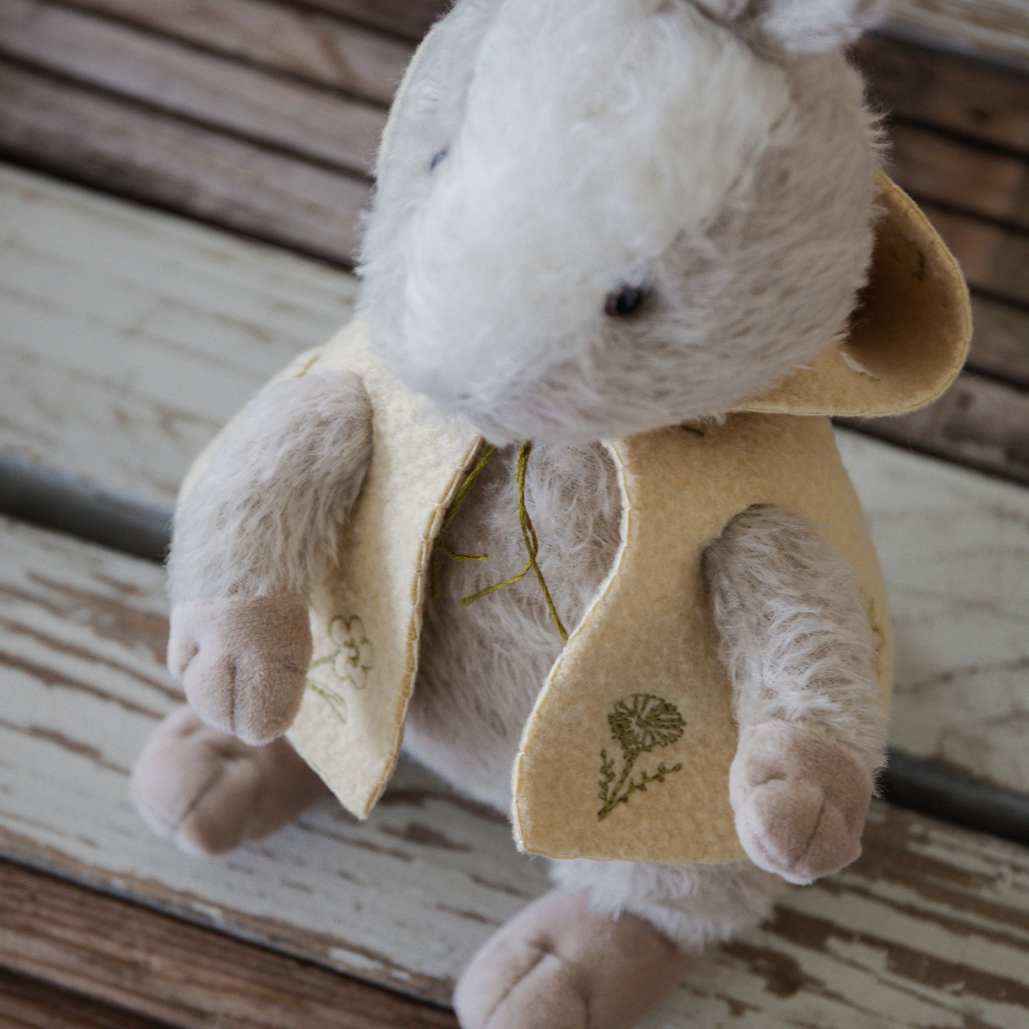 Handcrafted Hopsley Hare Figurine - Unique Ceramic Home Decor for Living Room, Shelf & Office Display - Perfect Gift for Collectors & Animal Lovers
