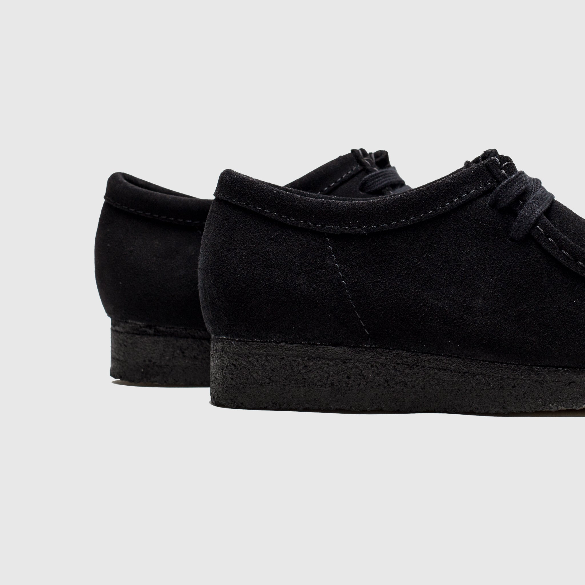 Wallabee Clarks Men's Low Top Leather Shoes - Comfortable & Stylish Casual Sneakers for Walking, Travel & Everyday Wear