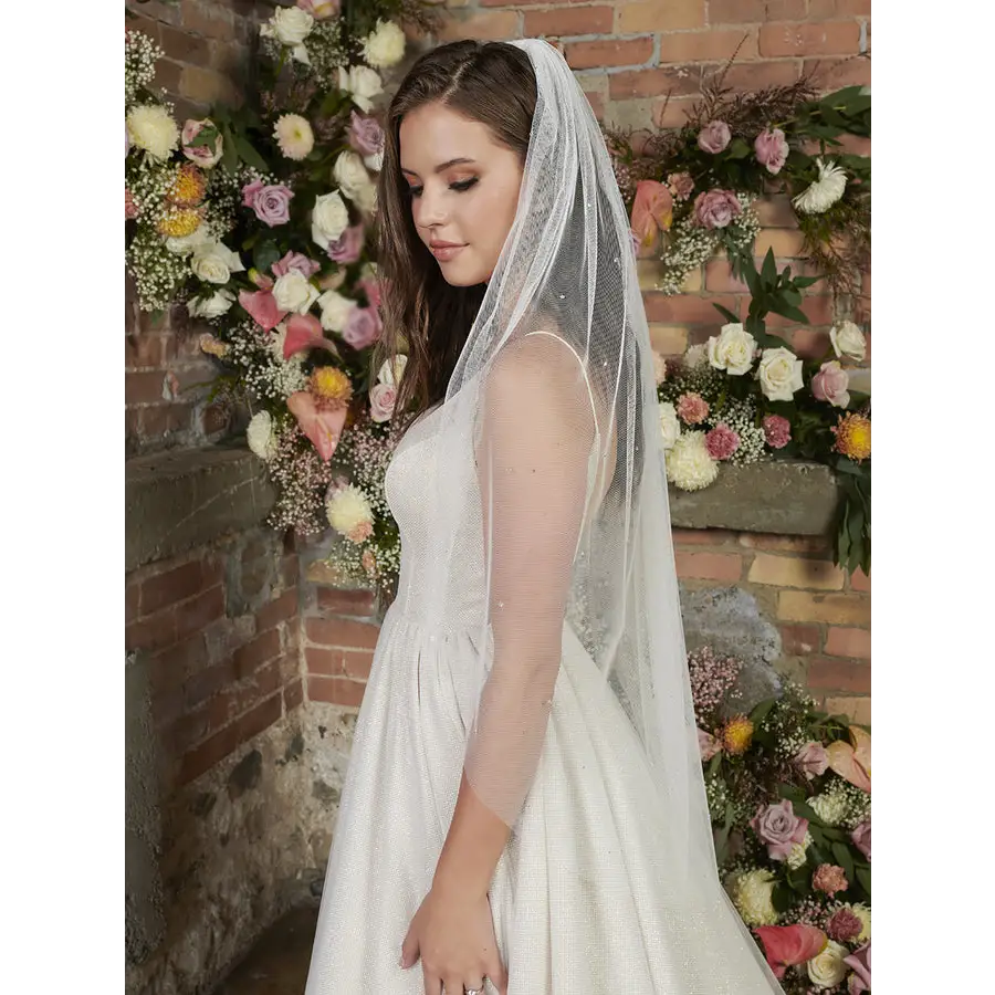 Bridal Veil V2293SF - Elegant Wedding Veil for Brides | Perfect for Church Ceremonies & Outdoor Weddings
