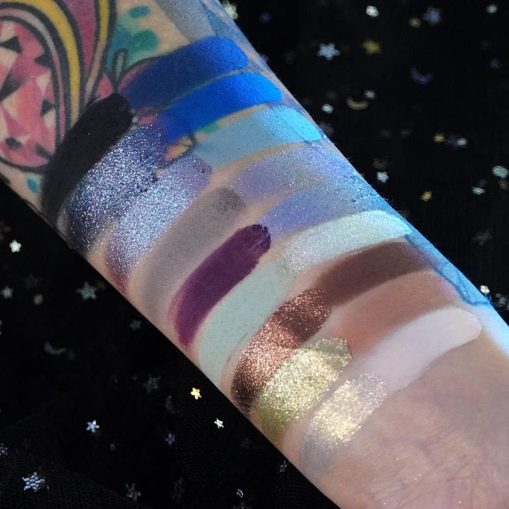 Gargoyle Eyeshadow Palette - 12 Highly Pigmented Matte & Shimmer Shades for Dramatic & Everyday Makeup Looks | Perfect for Halloween, Cosplay & Night Out