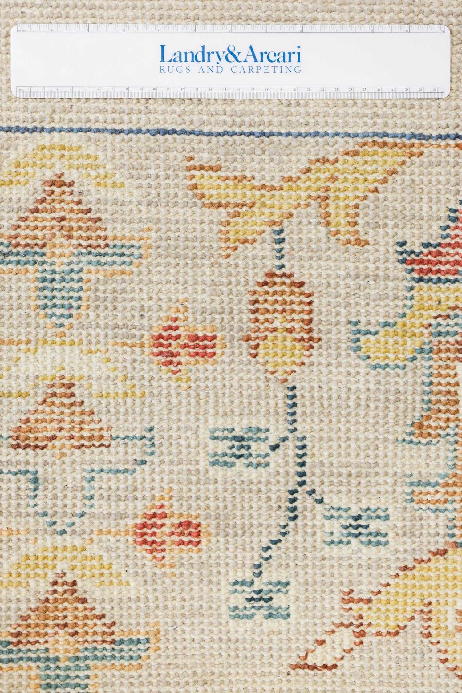Handwoven Traditional Rug - Arts & Crafts Home Decor, J78822 - Perfect for Living Room, Bedroom & Boho Style Decor