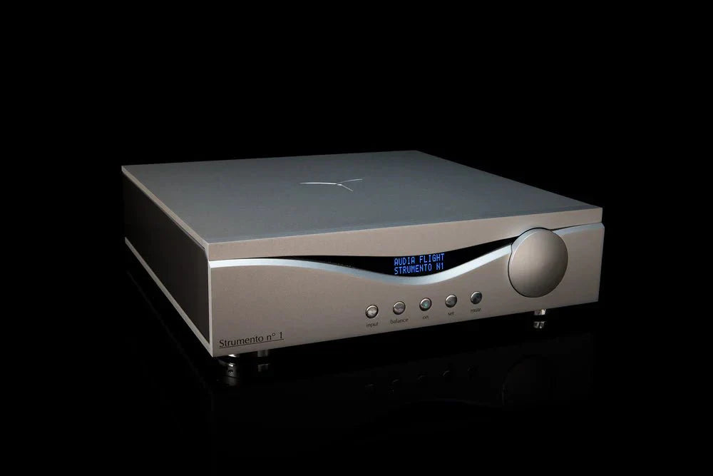 Audia Flight Strumento No.1 High-End Preamplifier - Premium Audio Equipment for Home Theater & Hi-Fi Systems