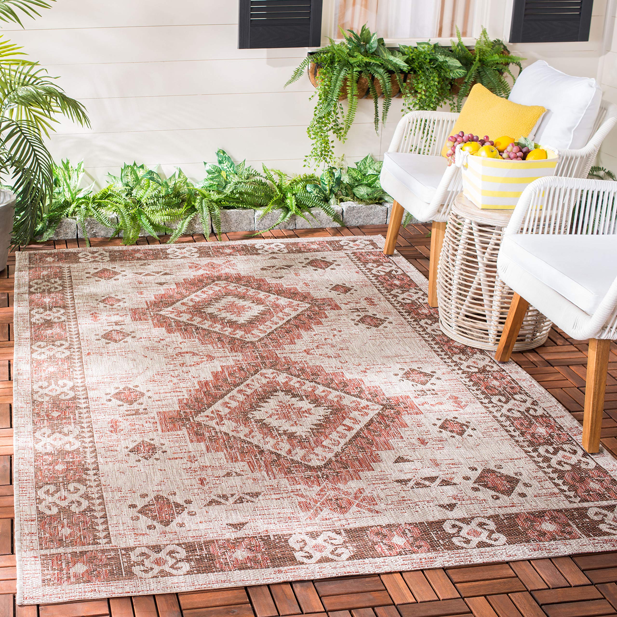 SAFAVIEH Courtyard Collection 6'7