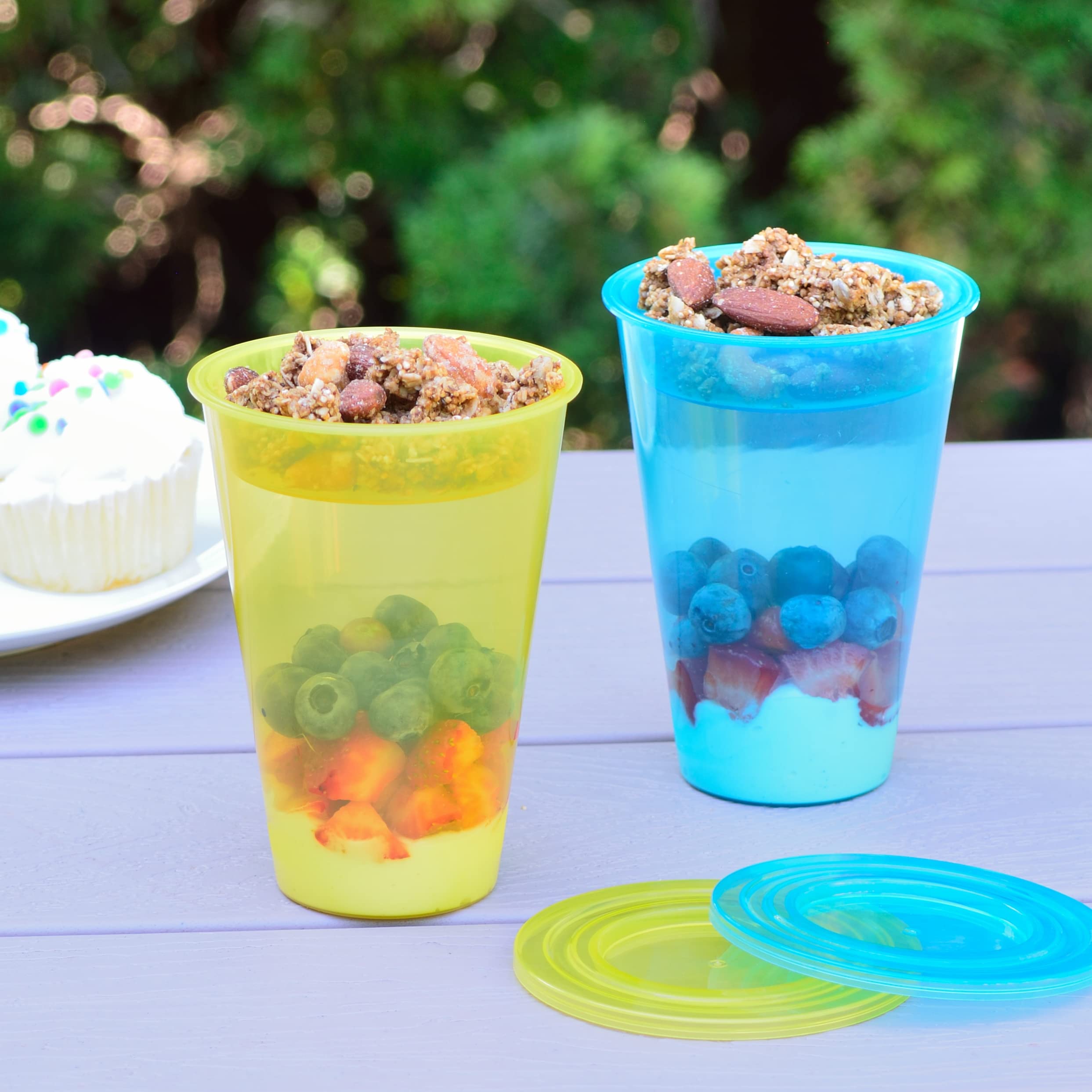 Youngever 7-Piece Reusable Plastic Parfait Cups Set with Lids & Inserts - 12oz Spill-Proof Dessert & Yogurt Containers for Parties, Meal Prep & Snack Storage
