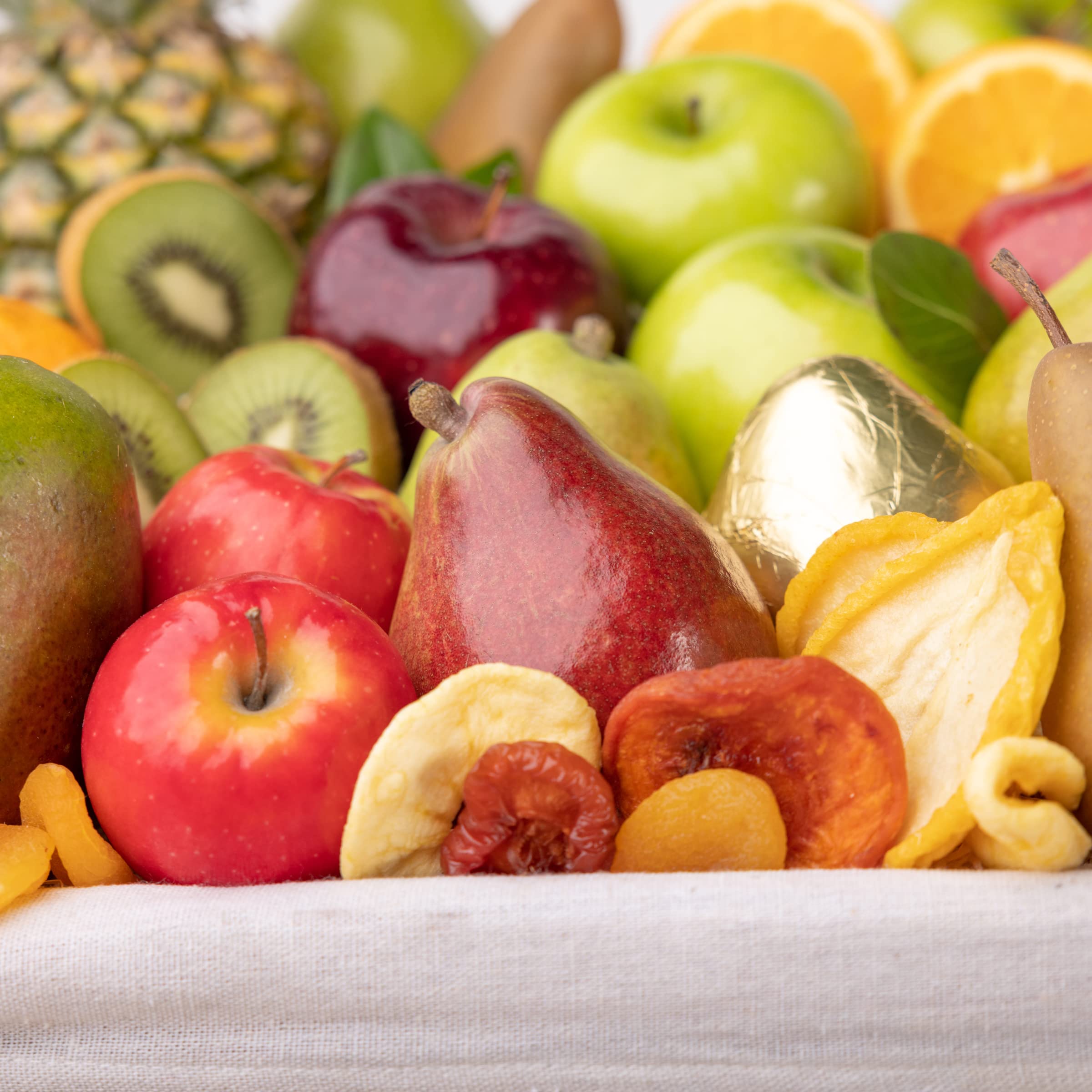 Premium Fresh Fruit Gift Basket - The Fruit Company Festival of Fruit - Perfect Birthday, Anniversary & Promotion Gifts for Men & Women - Ideal for Celebrations, Corporate Events & Special Occasions