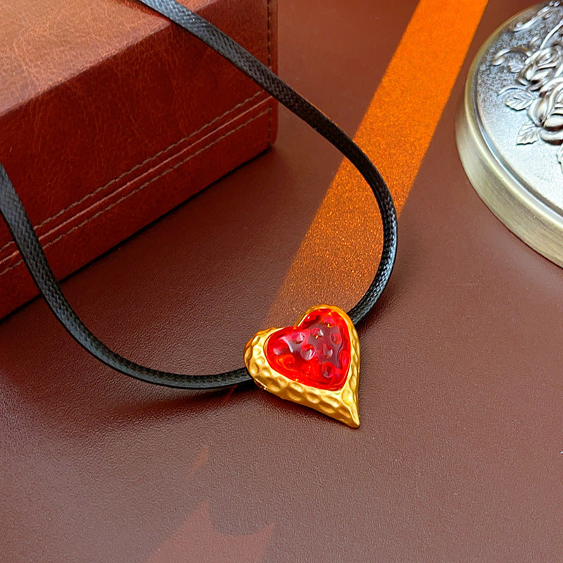 Vintage Red Heart Pendant Suede Choker Necklace for Women | HN2523 | Valentine's Day Gift, Romantic Date Jewelry, 90s Retro Accessory