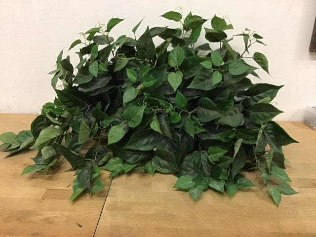 Artificial Philodendron Plant in Gold Metal Pot - Perfect for Home Decor, Office Desk, and Indoor Greenery