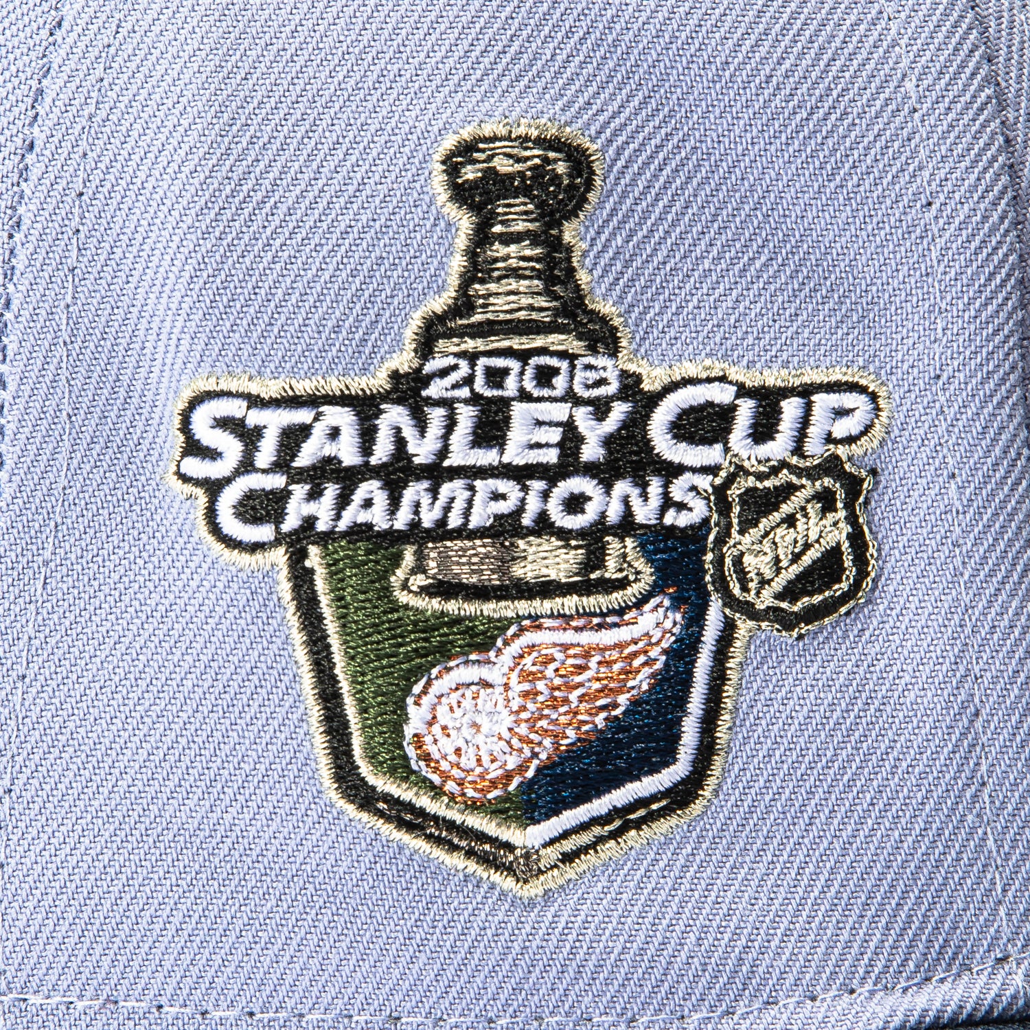 New Era 59Fifty Detroit Red Wings 2008 Stanley Cup Patch Snapback Hat - Lavender & Navy - Official NHL Licensed Baseball Cap for Men & Women - Perfect for Sports Fans, Game Day & Casual Wear