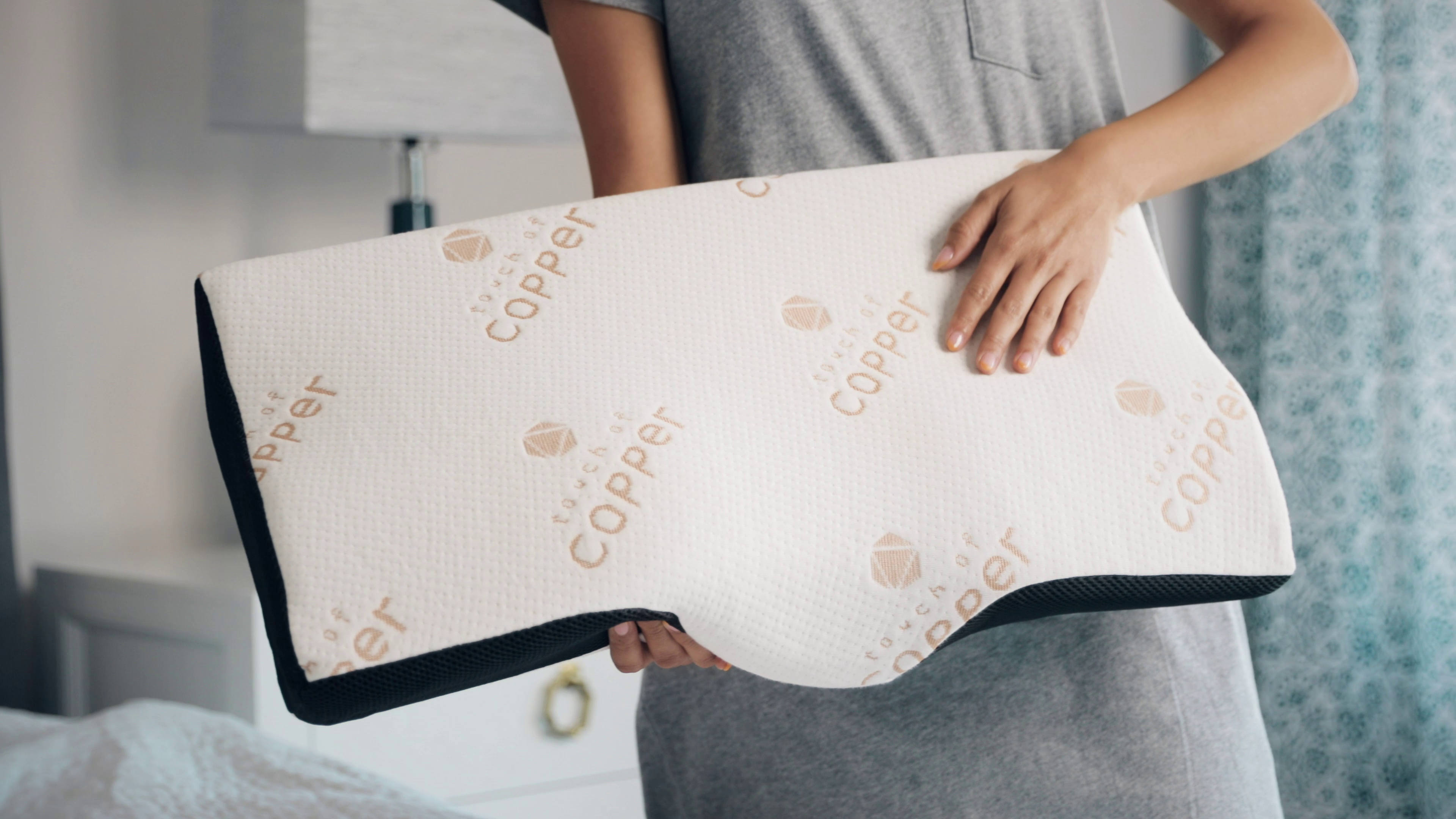 Gel Copper Comfort Pillow for Neck & Back Pain Relief - Cooling Memory Foam Pillow for Side, Back & Stomach Sleepers - Perfect for Home, Travel & Office Use