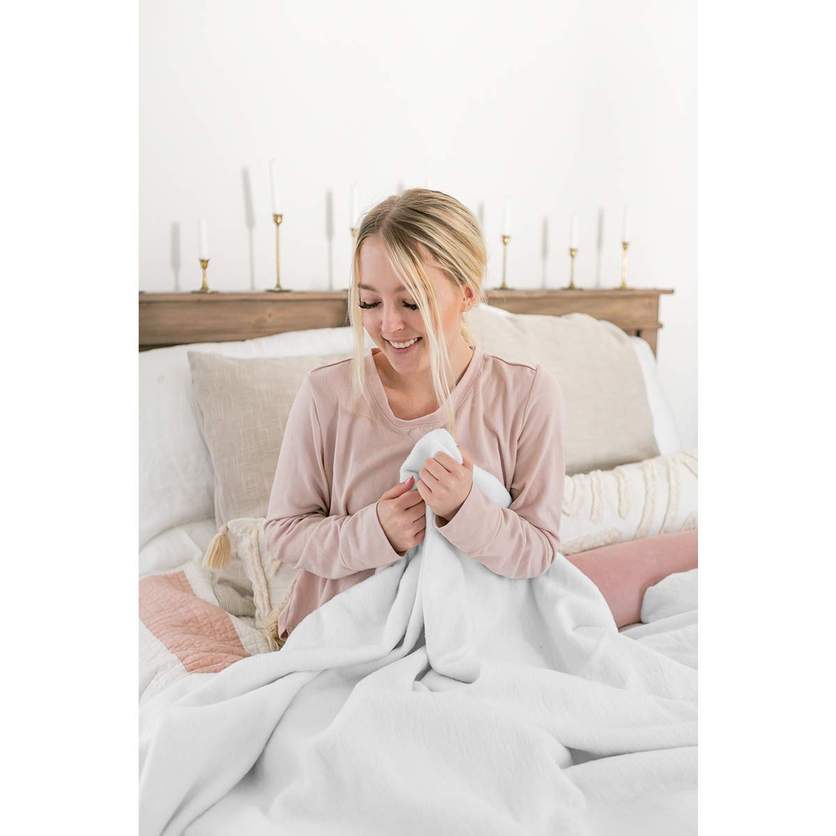 Peacock Alley All Seasons Luxury Cotton Blanket - 100% Long Staple Soft Cotton Blanket for Sofa, Bed & Crib - Twin/Twin XL Size, White - Perfect for Home, Office & Travel Use