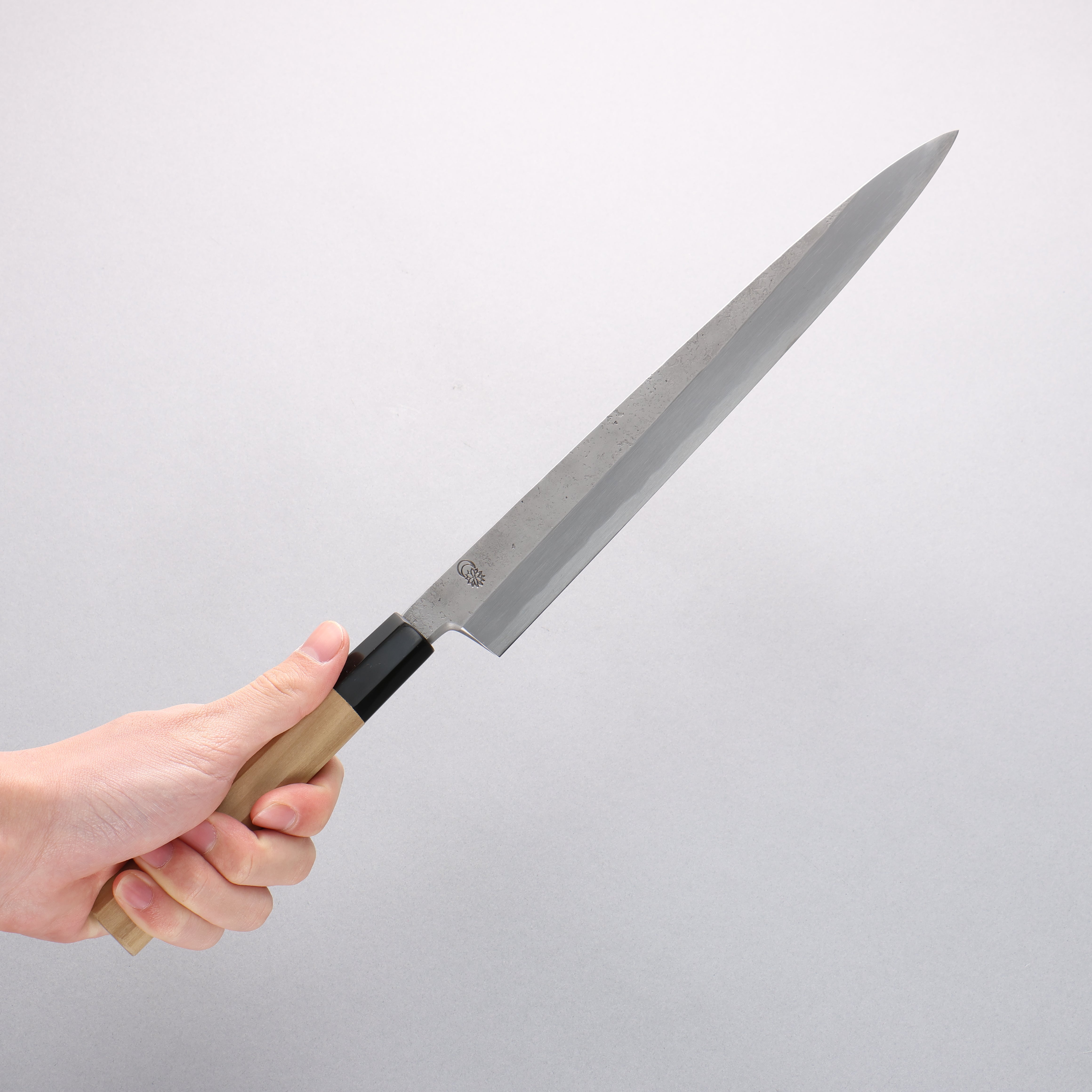 Premium Kikuzuki White Steel No.2 Yanagiba Sushi Knife 270mm - Japanese Magnolia Handle - Professional Sushi & Sashimi Chef's Knife for Precision Cutting & Food Presentation