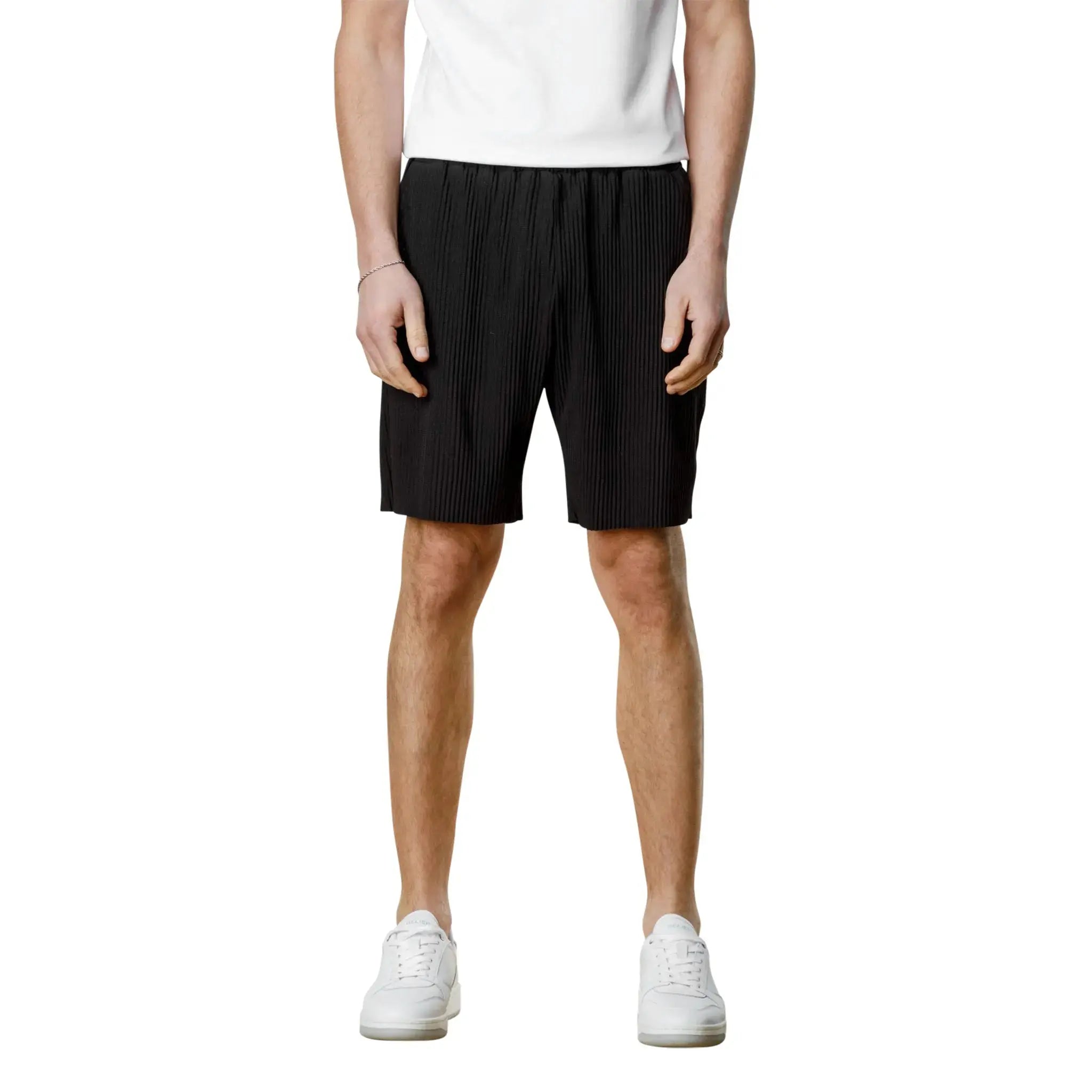 Belier Pleated Black Resort Shirt & Shorts Set - Stylish Summer Vacation Outfit for Men - Perfect for Beach, Poolside, and Tropical Getaways