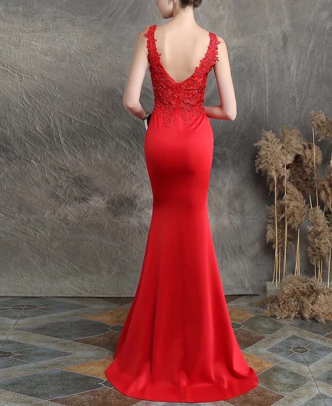 Elegant V-Neck Floral Lace Applique Long Mermaid Prom Dress for Women | Formal Evening Gown for Weddings, Galas & Special Occasions