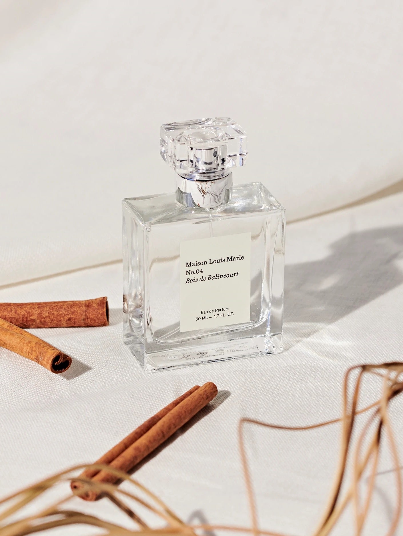 Maison Louis Marie No. 04 Perfume Oil - Best Natural Luxury Fragrance for Women & Men - Perfect for Date Night, Special Occasions & Everyday Wear