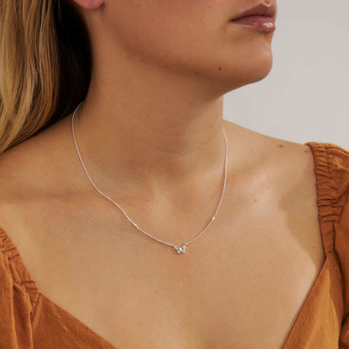 Elegant Butterfly Pearl Necklace for Women - Handmade Jewelry Gift for Wedding, Anniversary & Special Occasions