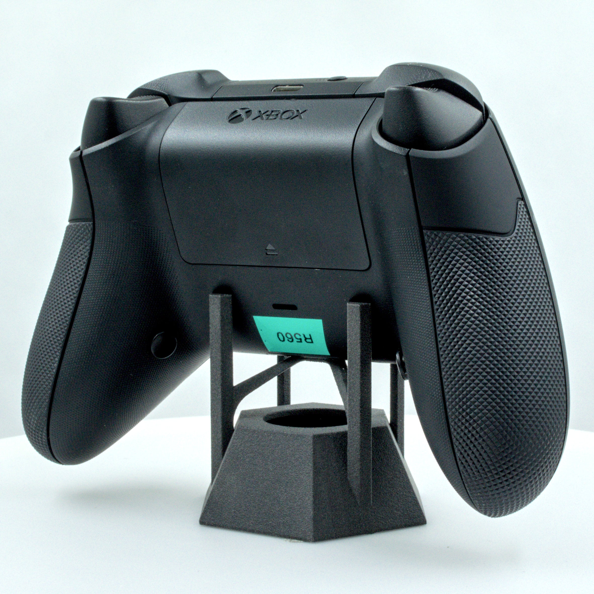 Refurbished Xbox Series X Controller - Certified Pre-Owned Wireless Gamepad for Xbox Series X/S & Xbox One - Perfect for Competitive Gaming & Long Play Sessions