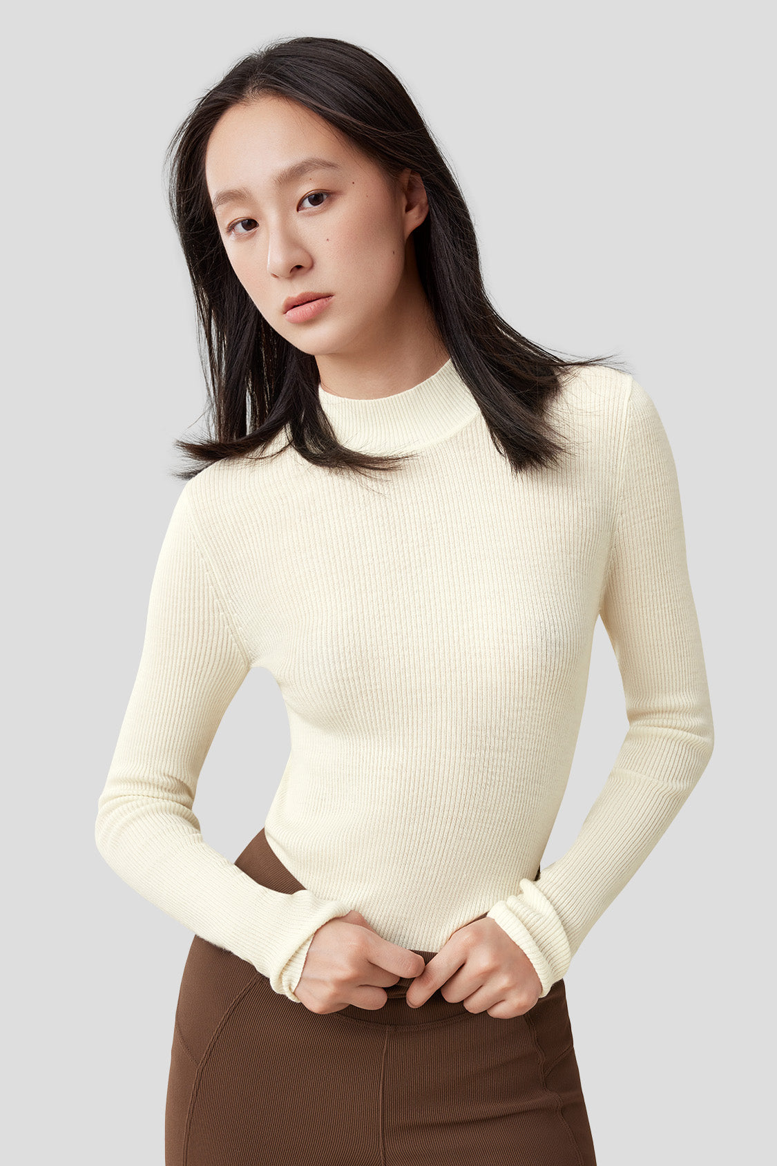 Cozy Women's Wool Sweater for Winter - Soft & Warm Knit Pullover for Casual Outfits & Cold Weather Layering