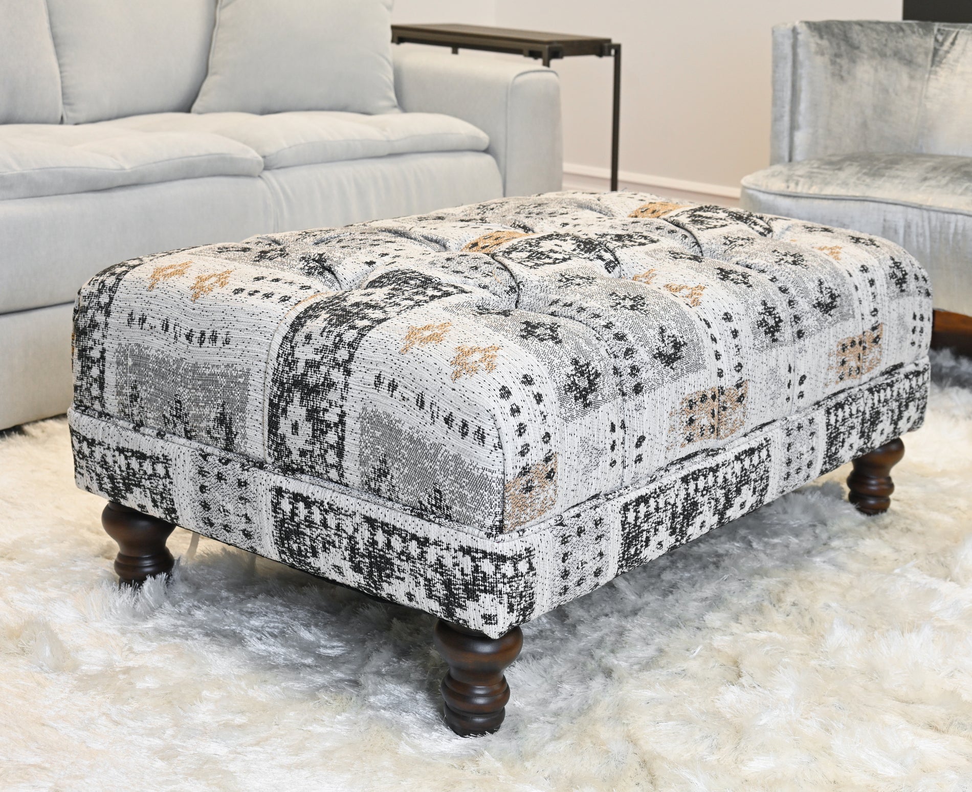 Roundhill Furniture Charbilia Fabric Tufted Cocktail Ottoman in Tupper Onyx - Stylish Living Room Footrest & Coffee Table for Modern Home Decor
