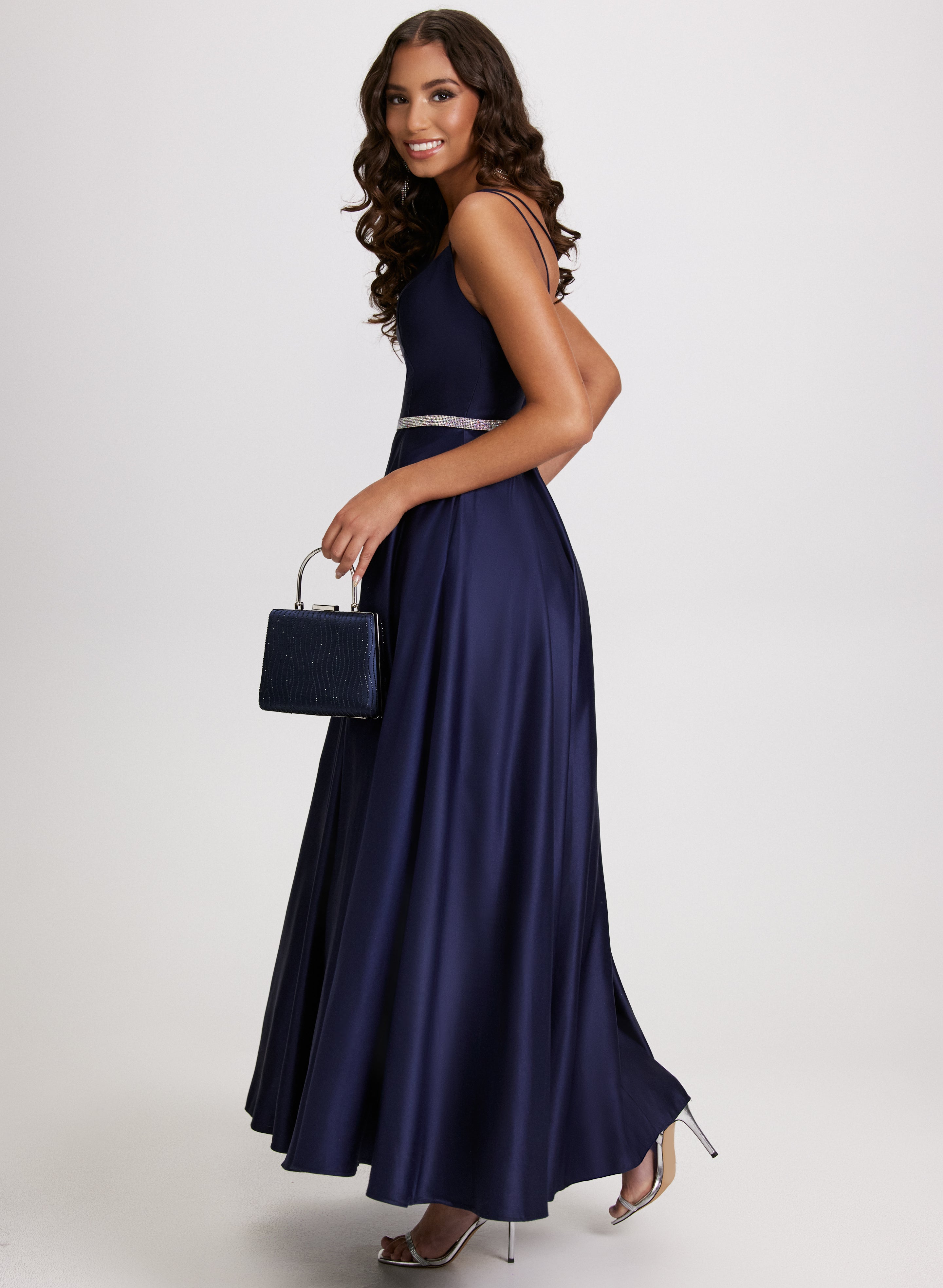 Elegant Crystal Embellished Satin Evening Gown for Women - Perfect for Prom, Wedding & Formal Events