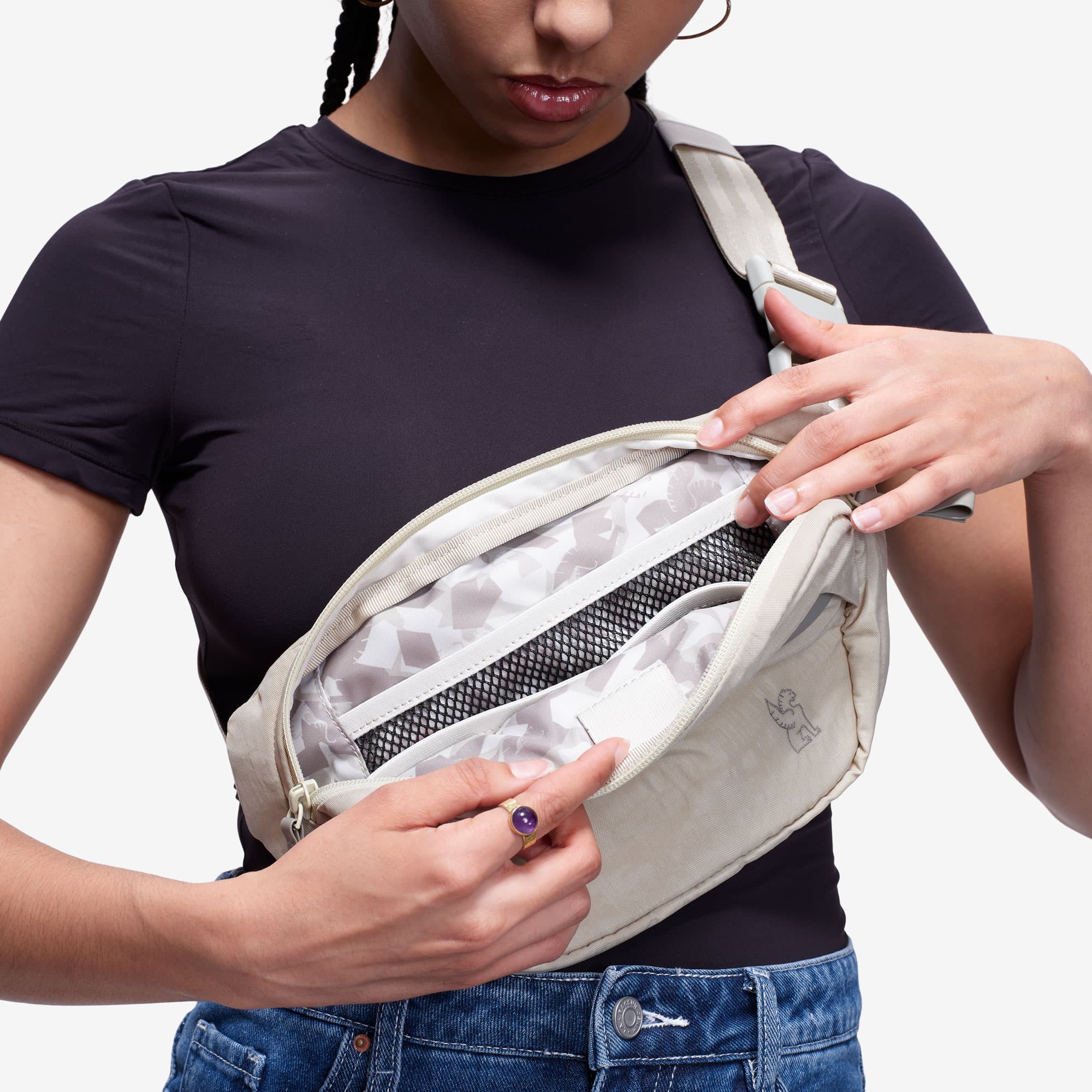 Sabin 6L Sling Bag - Lightweight Durable Crossbody Shoulder Bag for Men & Women - Perfect for Travel, Hiking, Gym & Everyday Use