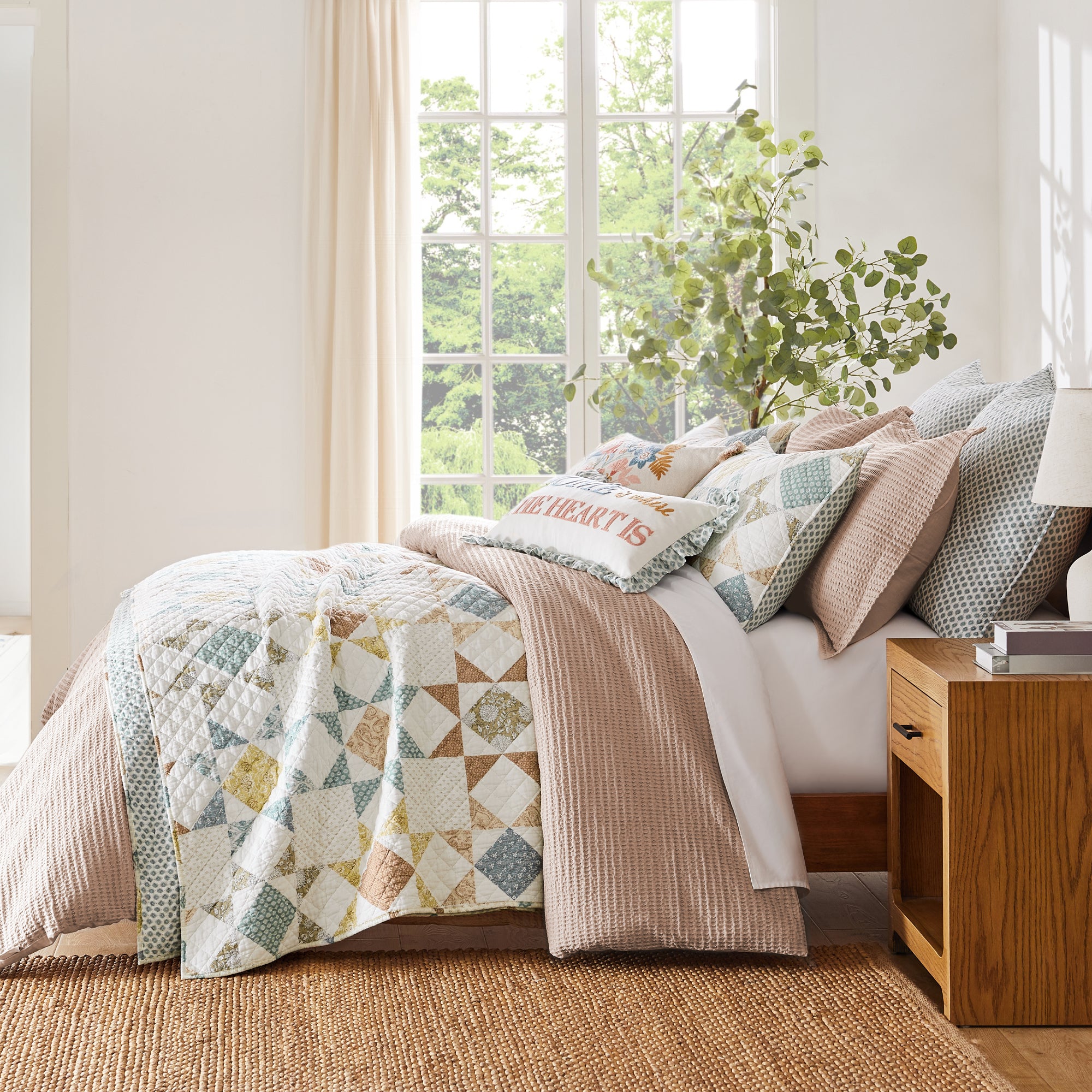 Premium Cloud Waffle Comforter Set - Ultra Soft Breathable Bedding for All Seasons | Cozy Home & Hotel Luxury Bedroom Decor