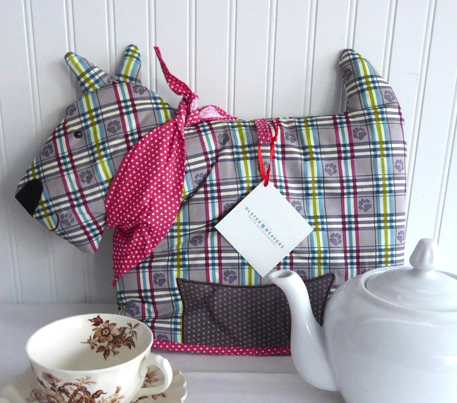 Plaid Scottie Dog Tea Cozy - Insulated Padded Scotty Dog Tea Cosy in Classic Ulster Red Polka Dot Tartan Pattern - Perfect for English Tea Parties & Cozy Kitchen Decor