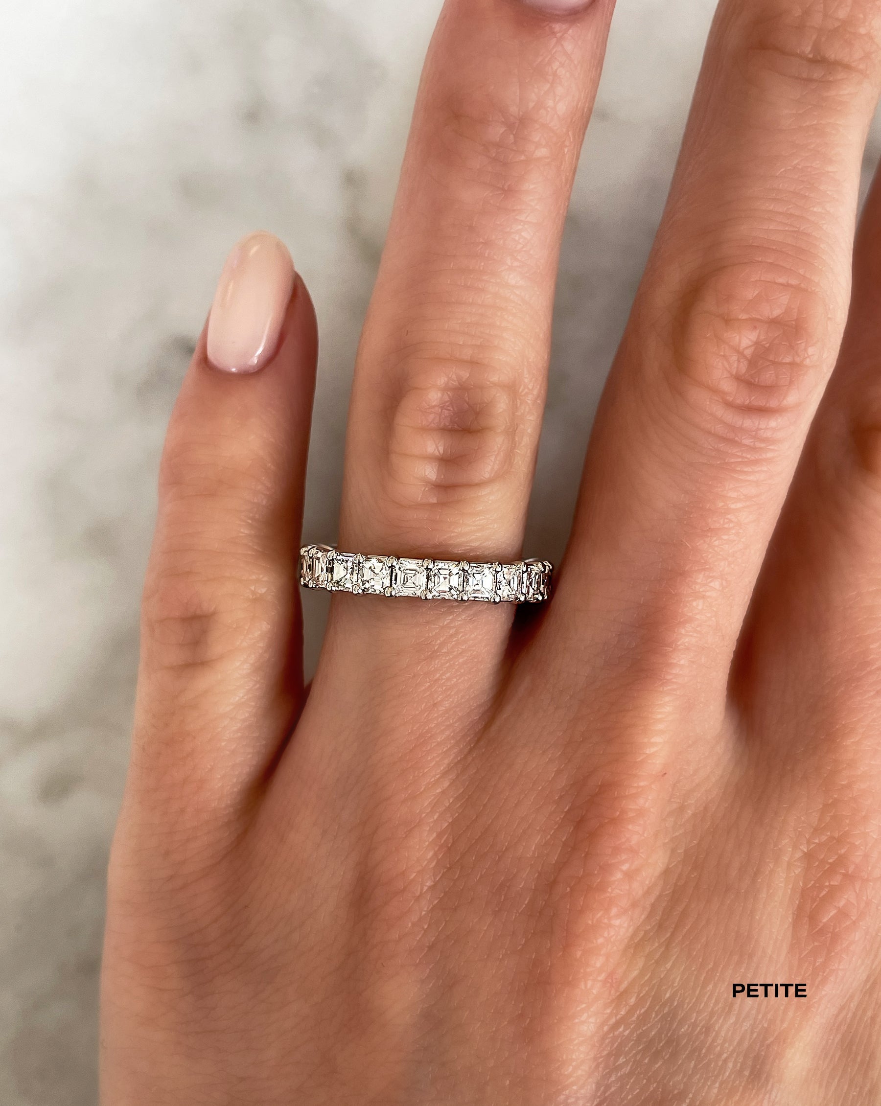 Exquisite Asscher Cut Diamond Eternity Band for Women - Perfect for Weddings, Anniversaries & Special Occasions
