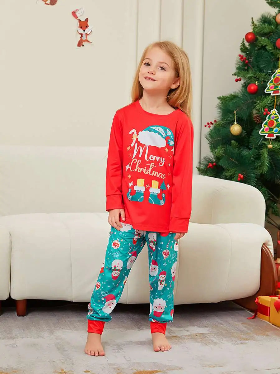 **Family Matching Christmas Pajamas Sets - Cozy Holiday Sleepwear for Kids & Adults - Perfect for Christmas Morning & Family Photos**