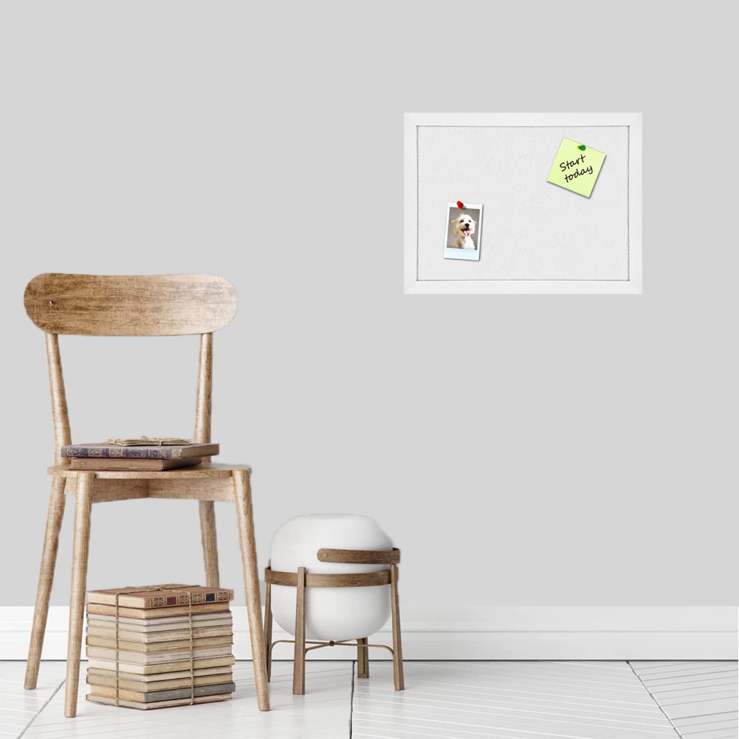 TORASO Cork Board with Pins - 11