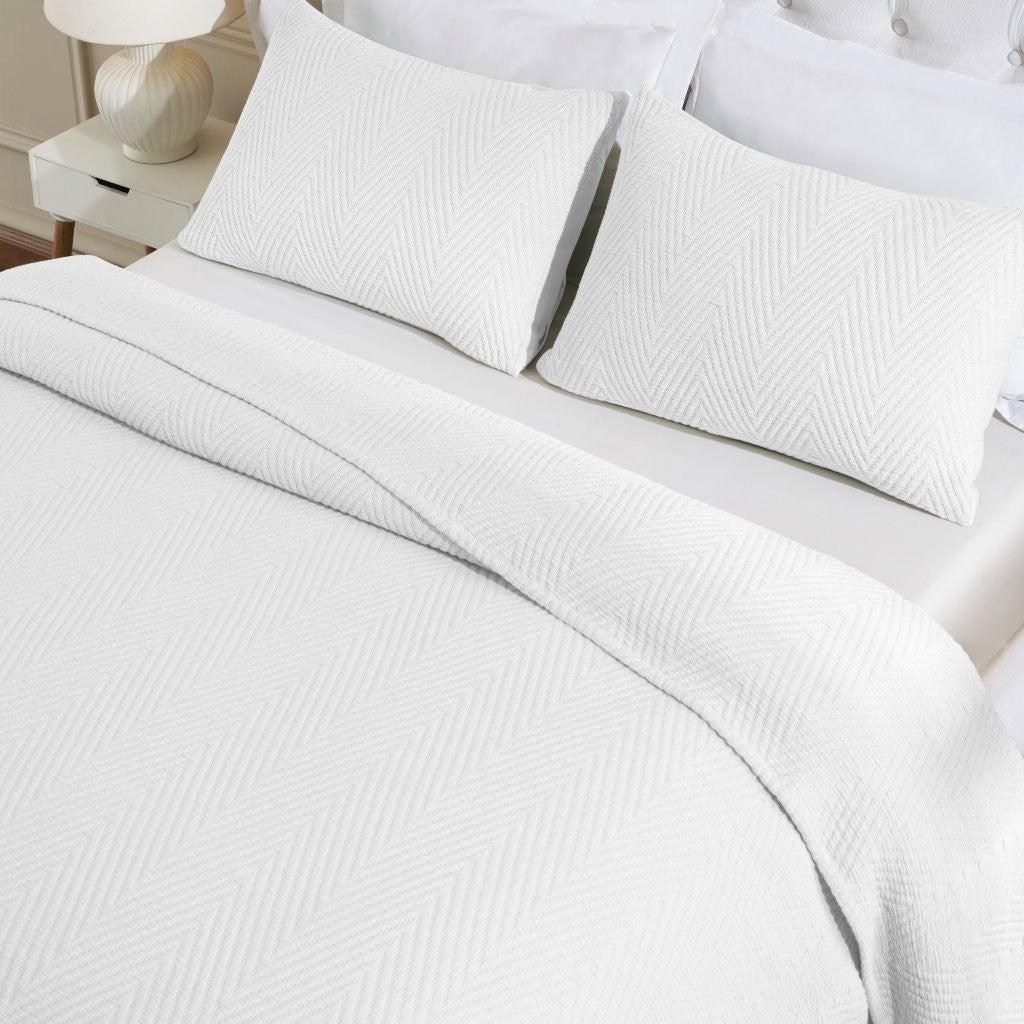 Premium Aswan Cotton Medium Weight Textured Modern Chevron Woven Coverlet - Soft & Breathable Bedspread for All-Season Comfort | Perfect for Master Bedroom, Guest Room & Cozy Home Decor