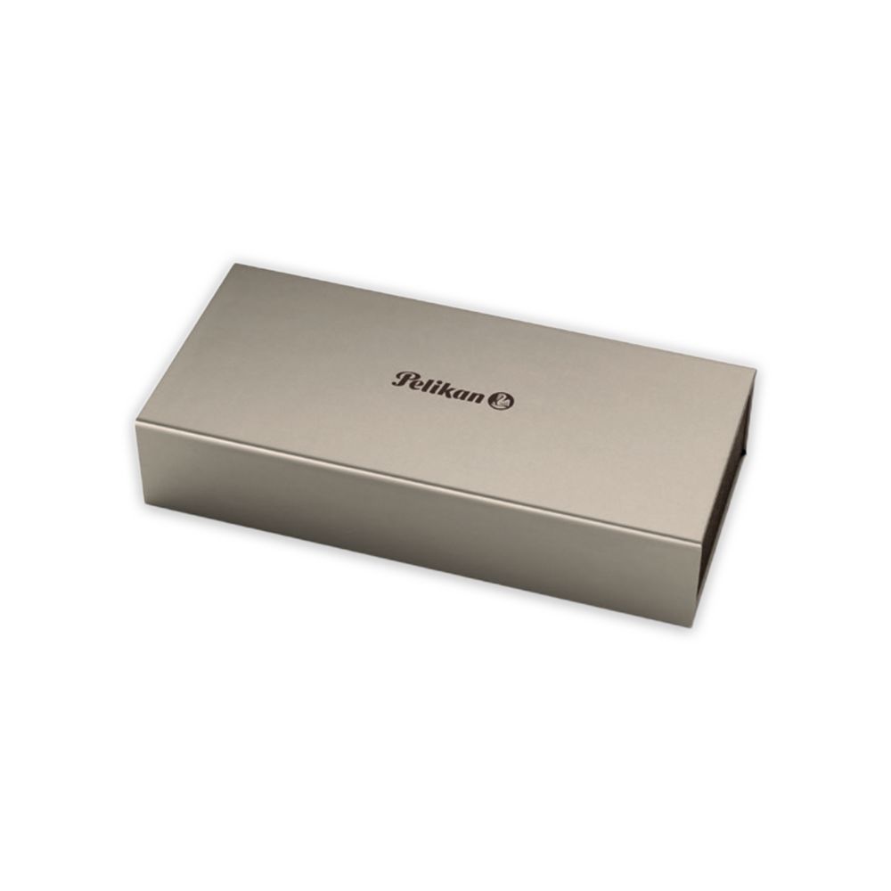 Pelikan Souverän M800 Fountain Pen - Cream Blue Special Edition (2024) | Luxury Writing Instrument for Collectors & Professionals | Perfect for Signatures, Calligraphy & Gift Giving