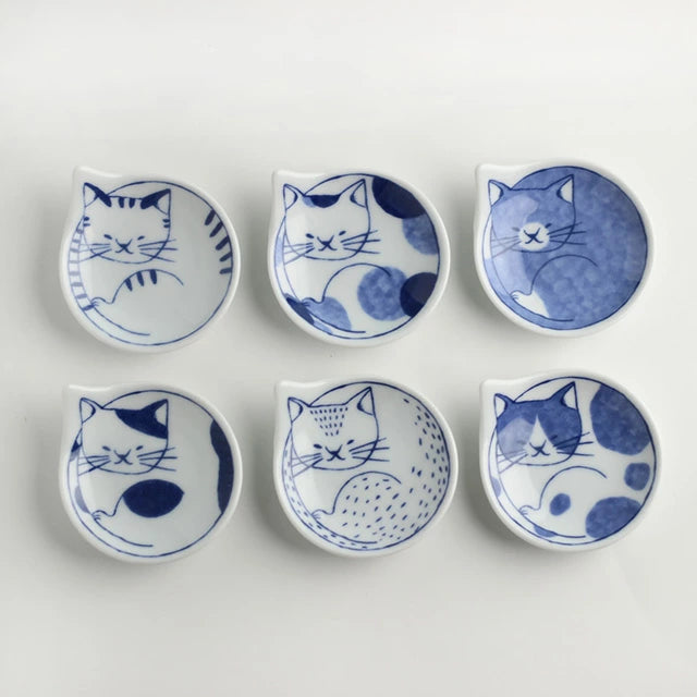 Hasami Yaki Small Plate Set of 6 - Japanese Ceramic Dishes for Sushi, Appetizers & Desserts - Perfect for Home Dining & Party Serving