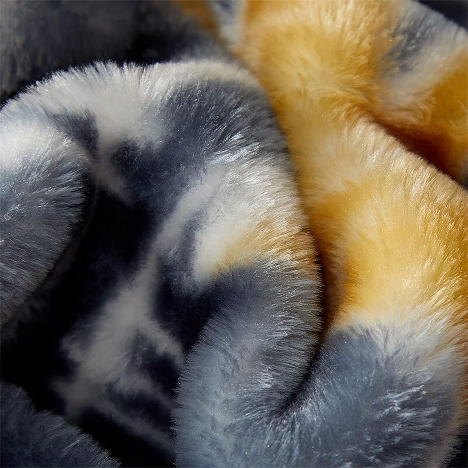 LGYKUMEG 9 Lbs Heavy Winter Fleece Plush Blanket 79