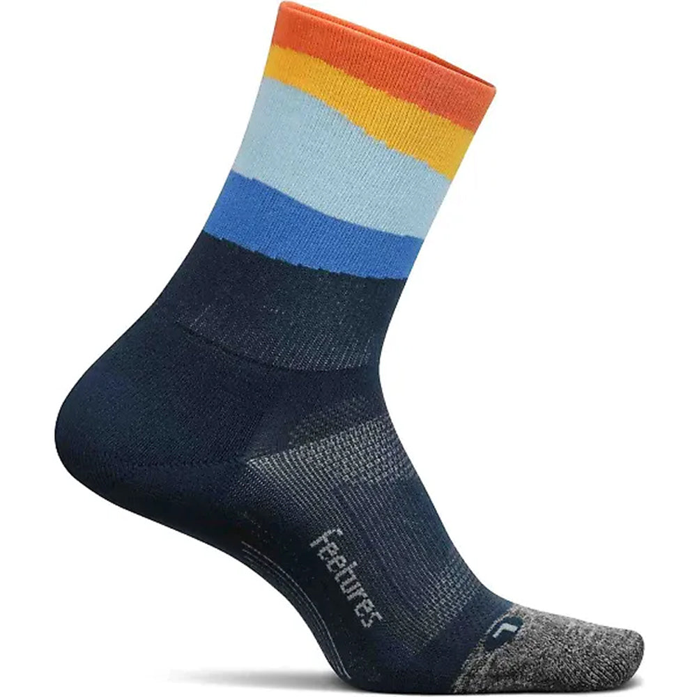 Feetures Elite Ultra Light Mini Crew Socks - Performance Running & Hiking Socks for Men & Women - Breathable, Cushioned & Arch Support - Perfect for Workouts, Marathons & Outdoor Adventures