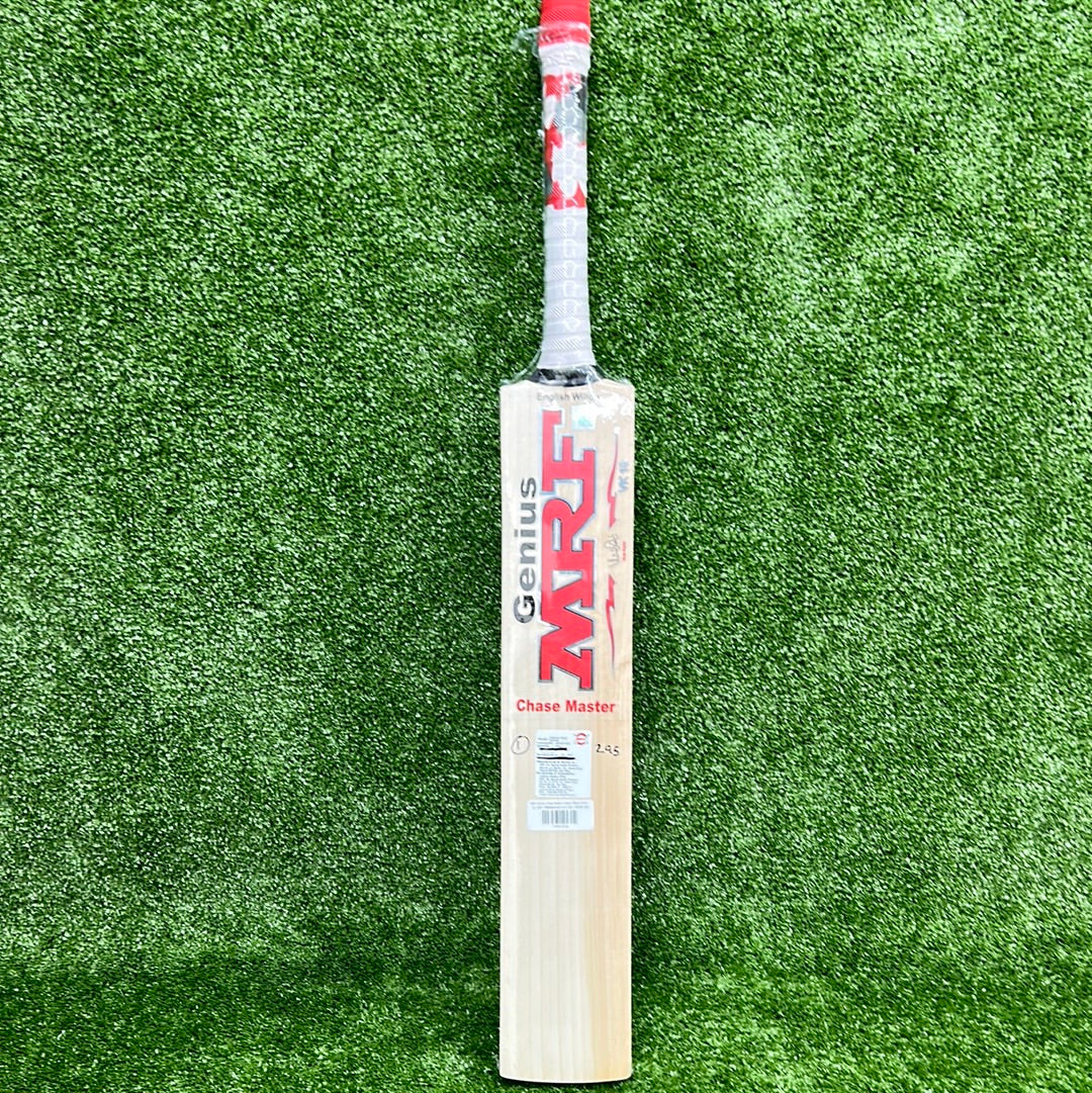 MRF Genius Chase Master Junior/Youth English Willow Cricket Bat - Lightweight & Durable for Kids Cricket Practice & Matches - Perfect for Training, School Games & Backyard Play