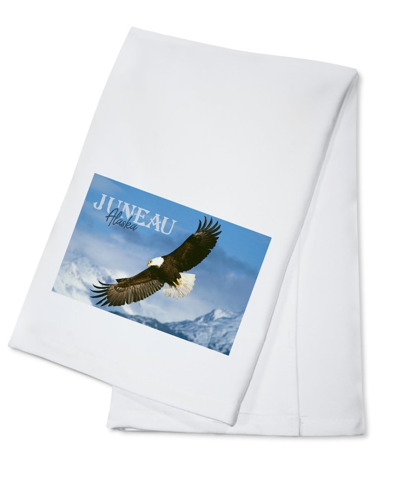 Juneau Alaska Eagle Soaring 100% Cotton Tea Towel - Decorative Hand Towel for Kitchen & Home - Perfect for Dish Drying, Gift Giving & Cabin Decor