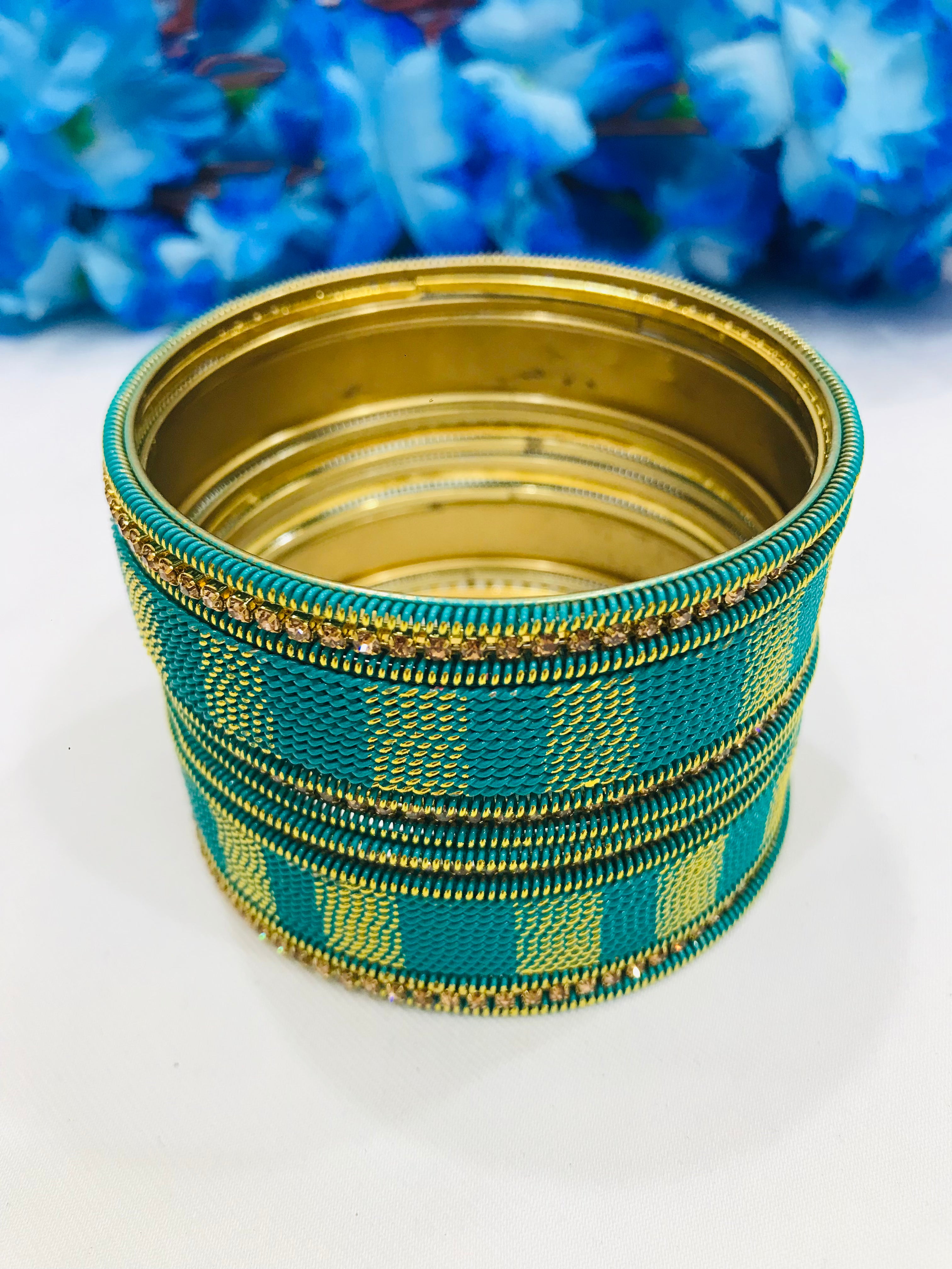 Stylish Teal Green Spiral Metal Bangles for Women - Fashion Jewelry Accessory for Parties, Weddings & Everyday Wear