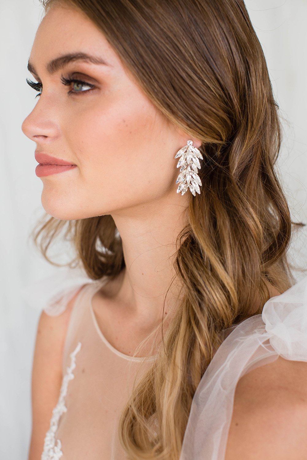 Meropi Earrings for Women - Elegant Gold Hoop Earrings, Hypoallergenic & Lightweight - Perfect for Everyday Wear, Parties & Gifts