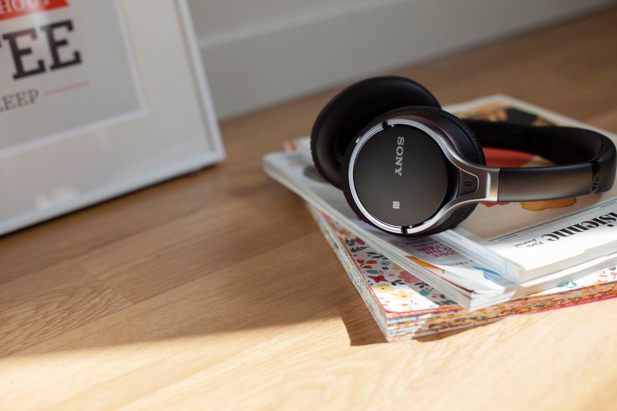 Sony MDR10RBT Wireless Bluetooth Headphones with Noise Cancellation - Perfect for Travel, Workouts & Home Entertainment