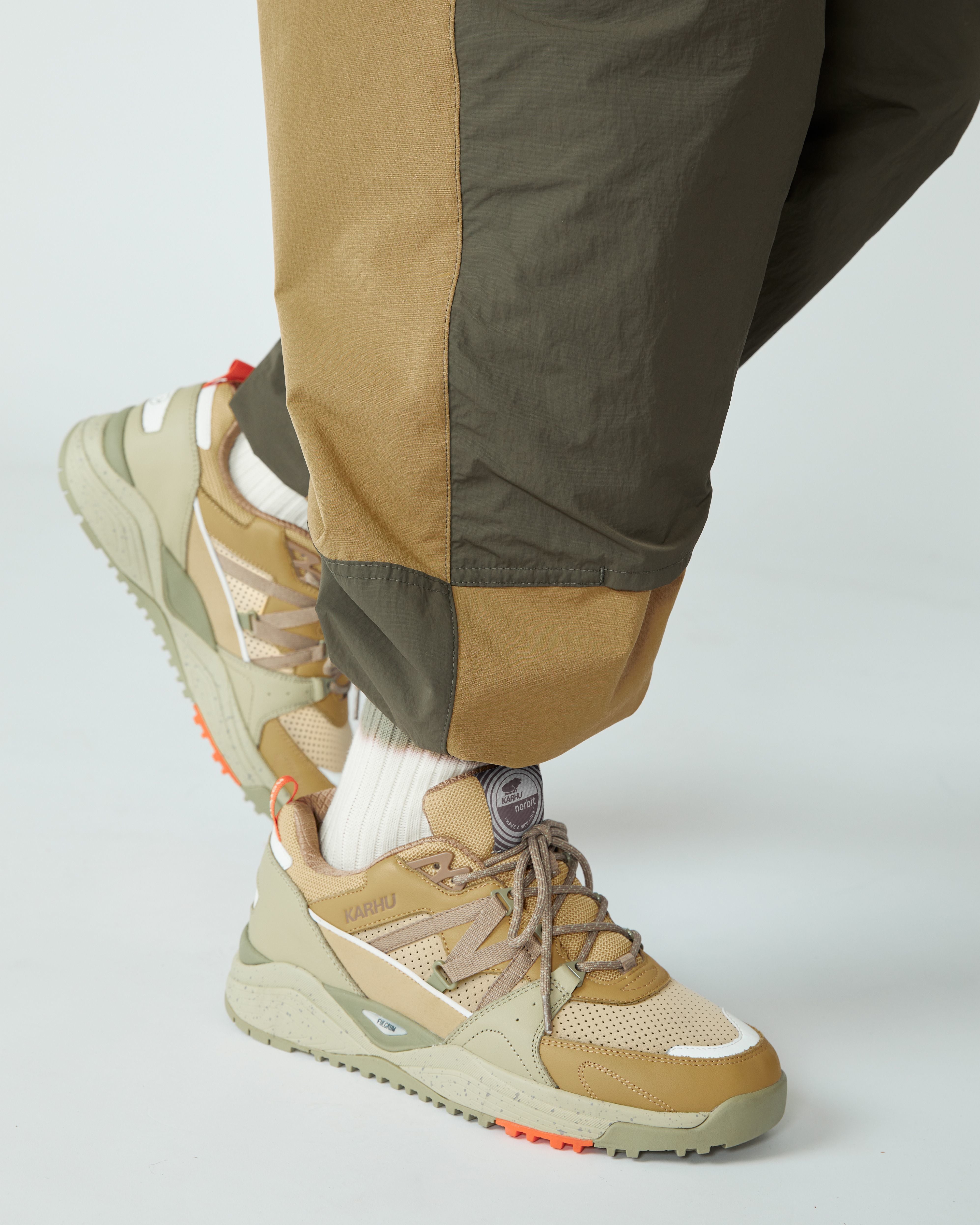 KARHU X NORBIT HIKE PANTS - Outdoor Hiking Pants for Men & Women | Durable & Comfortable Coyote Brown Trousers | Perfect for Camping, Trekking & Adventure Travel