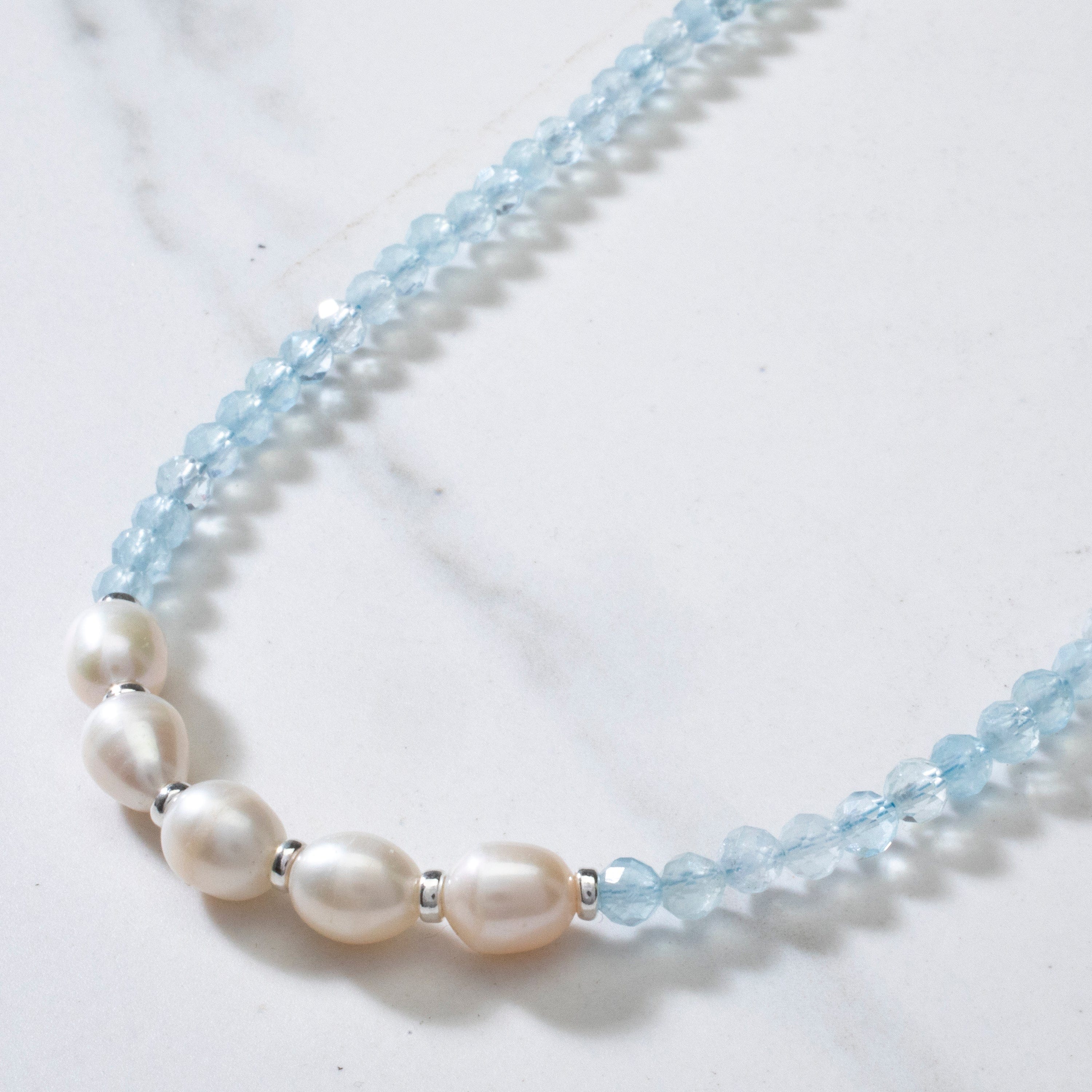 4mm Faceted Aquamarine Bead Necklace with 5 Freshwater Pearls & 925 Sterling Silver Clasp - Elegant Jewelry for Women, Perfect for Weddings, Parties & Everyday Wear