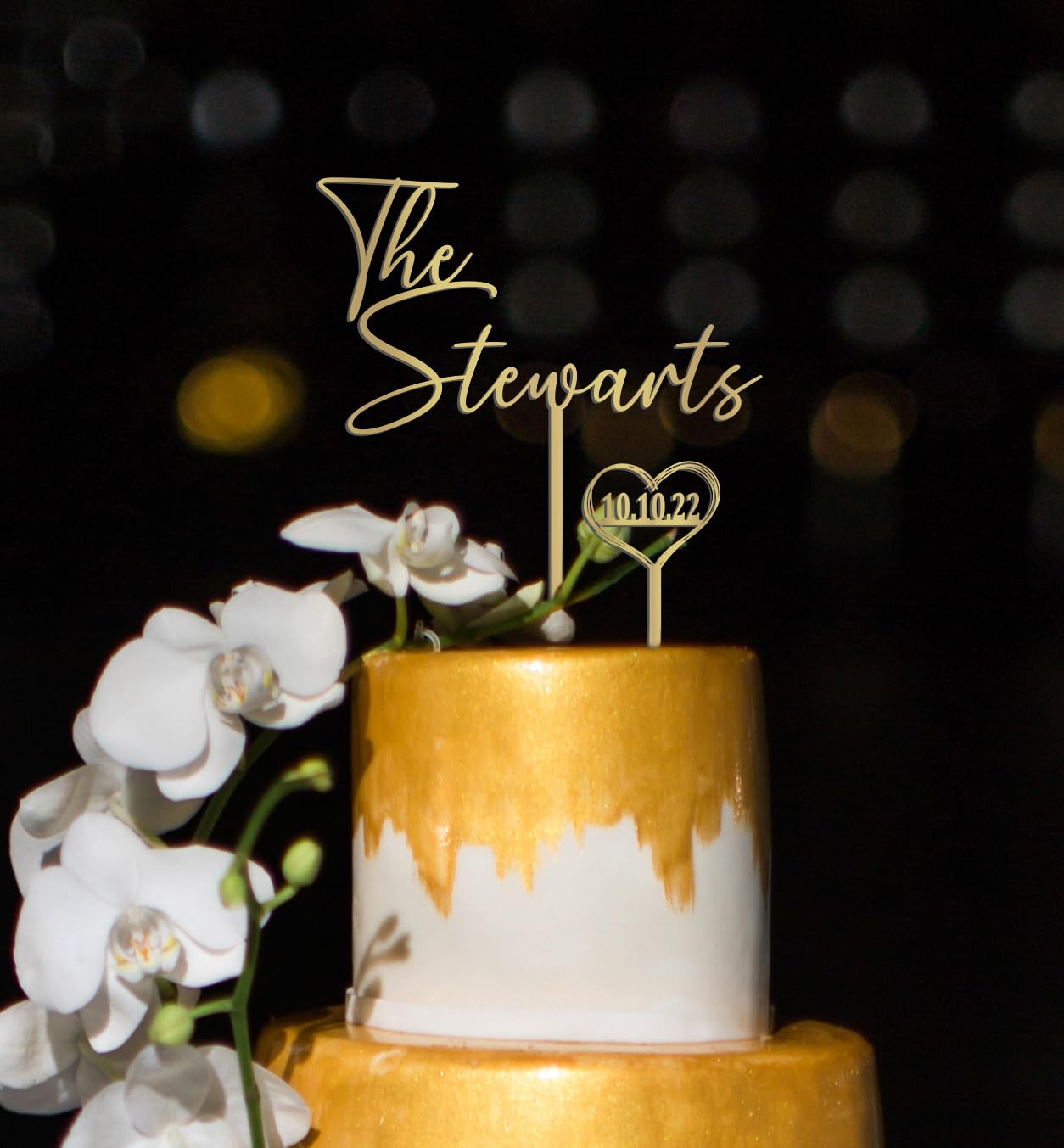 Custom Rustic Wedding Cake Topper - Personalized Mr & Mrs Script Cake Topper for Weddings - Perfect for Anniversary, Bridal Shower & Reception Decor