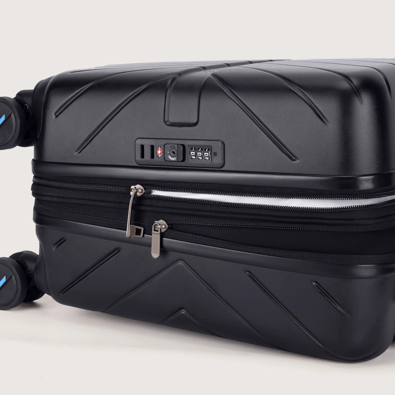 Daren 16-20 Inch Lightweight Hardside Carry On Luggage - Perfect for Air Travel, Business Trips & Weekend Getaways