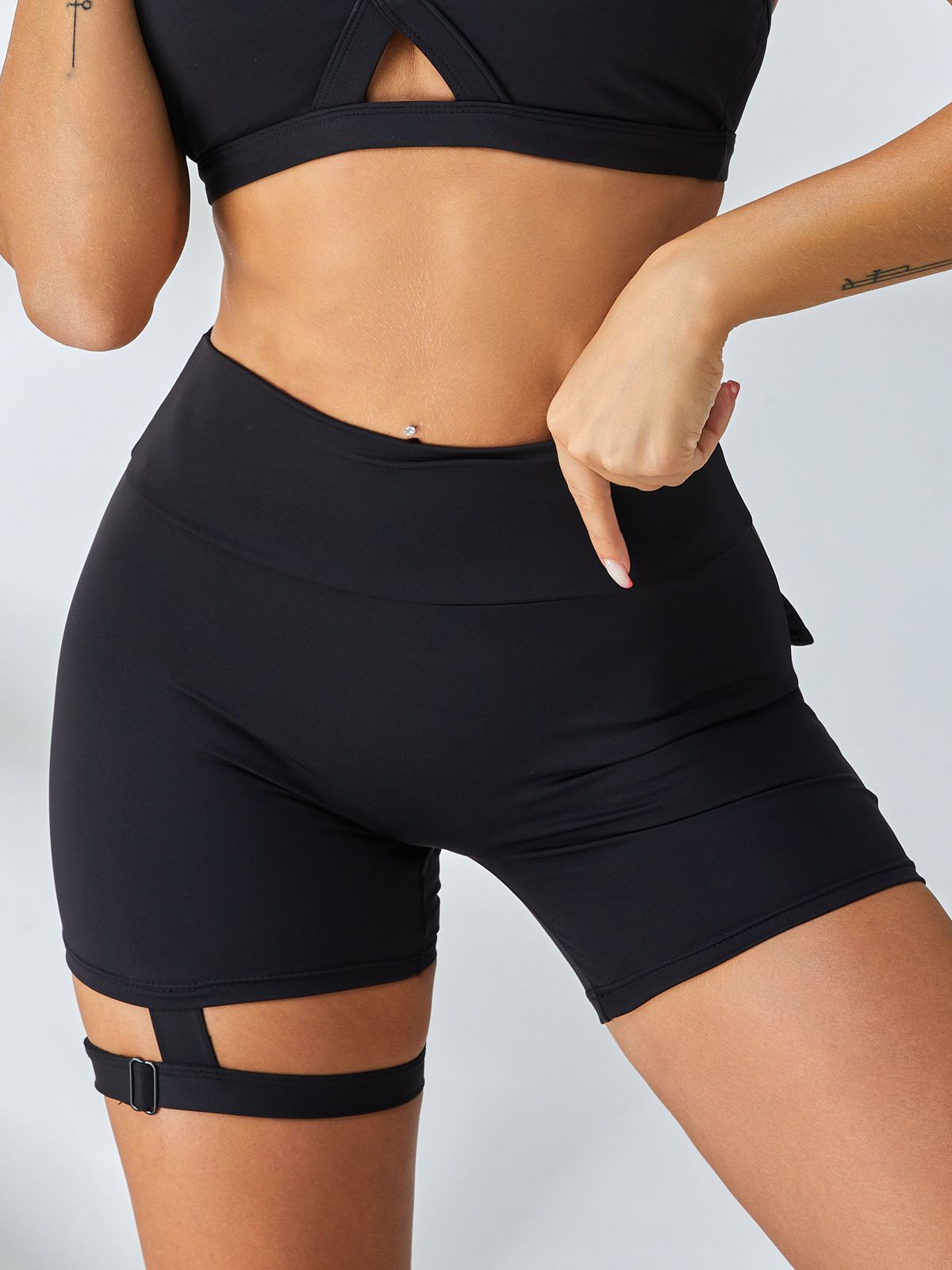 ZASUWA Women's High Waisted Scrunch Butt Lifting Workout Shorts - Sexy Mesh Cut Out Design, Spandex Gym Shorts for Running, Yoga & Fitness