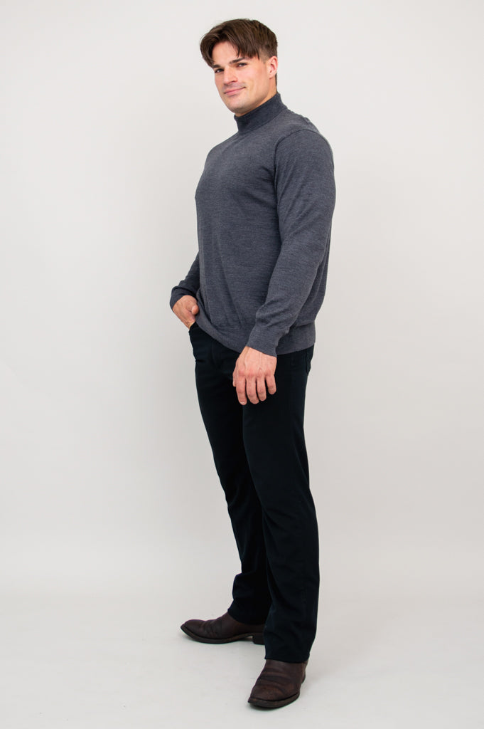 Premium Eric Sweater for Men - 100% Merino Wool, Charcoal Grey - Warm & Comfortable Winter Pullover for Outdoor Activities & Casual Wear