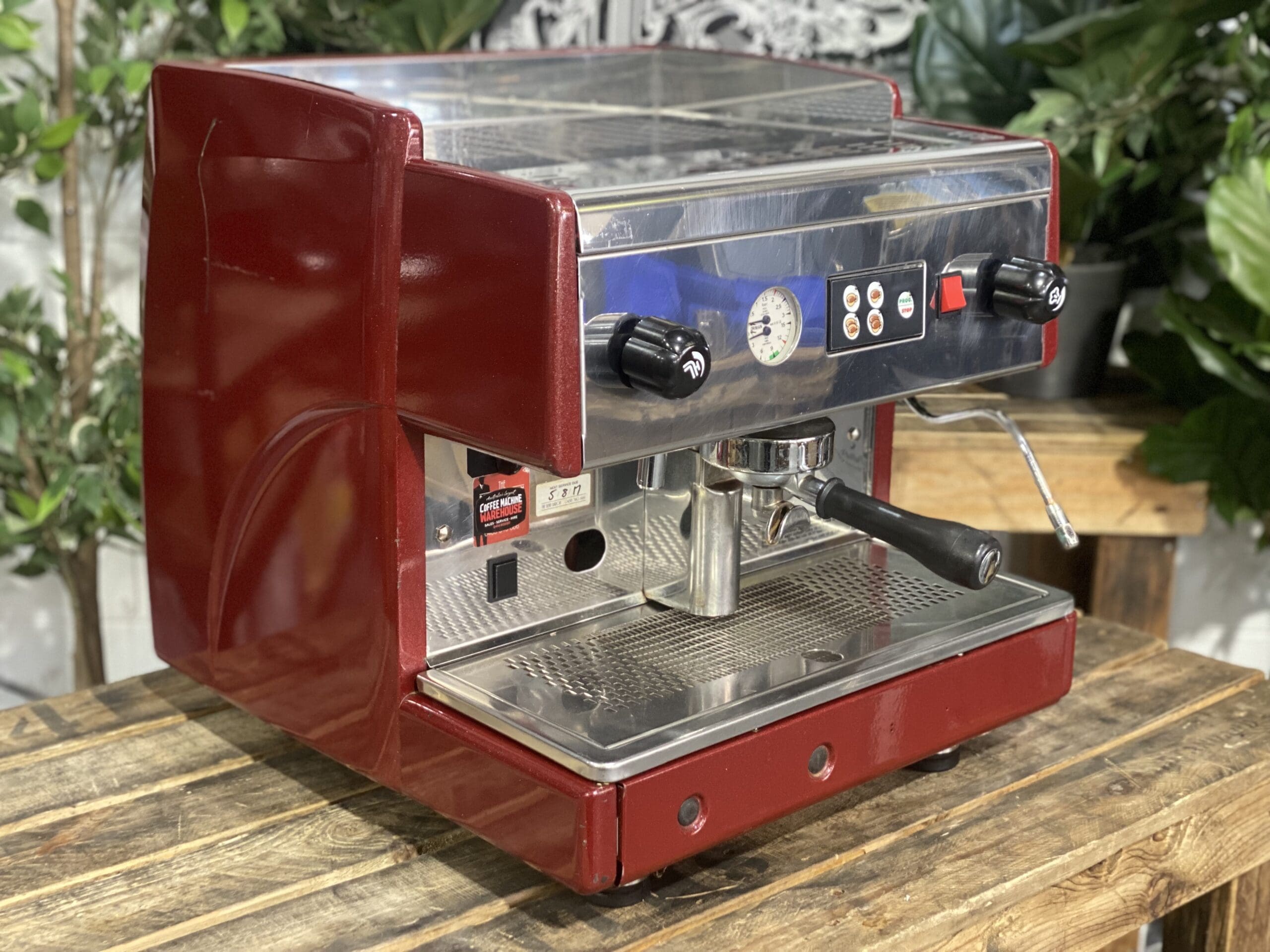 CMA 1 Group Red Espresso Coffee Machine - Professional Commercial Grade Espresso Maker for Home & Cafe Use | Perfect for Coffee Shops, Restaurants & Home Baristas